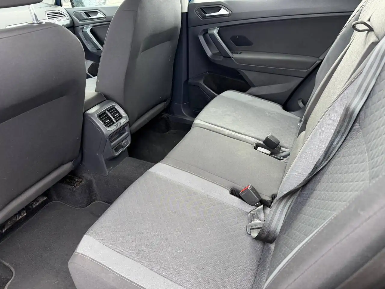 Volkswagen Tiguan снимка Volkswagen Tiguan