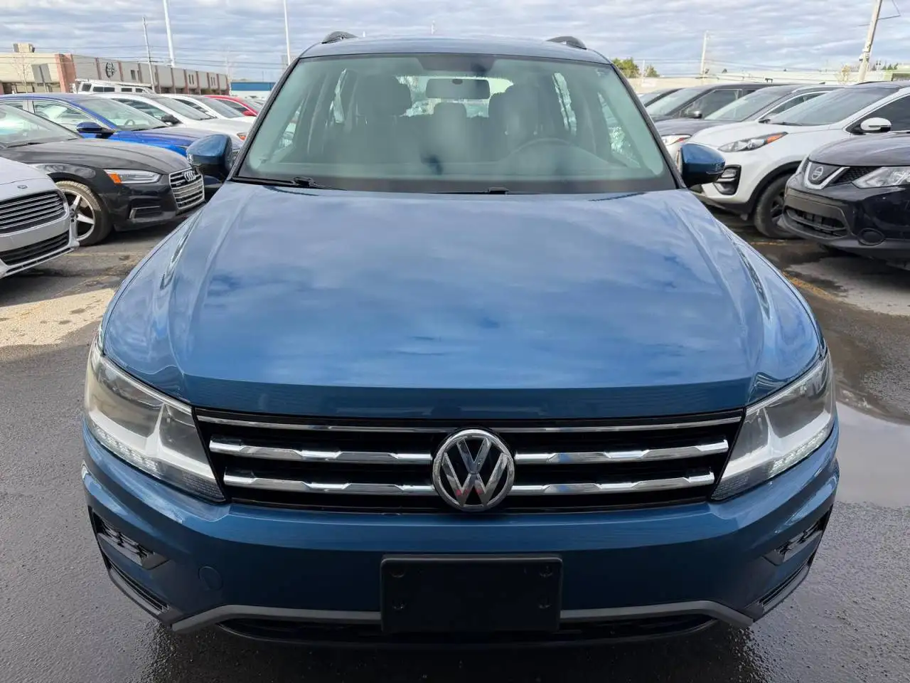 Volkswagen Tiguan снимка Volkswagen Tiguan
