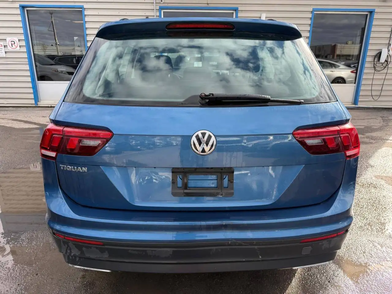 Volkswagen Tiguan снимка Volkswagen Tiguan