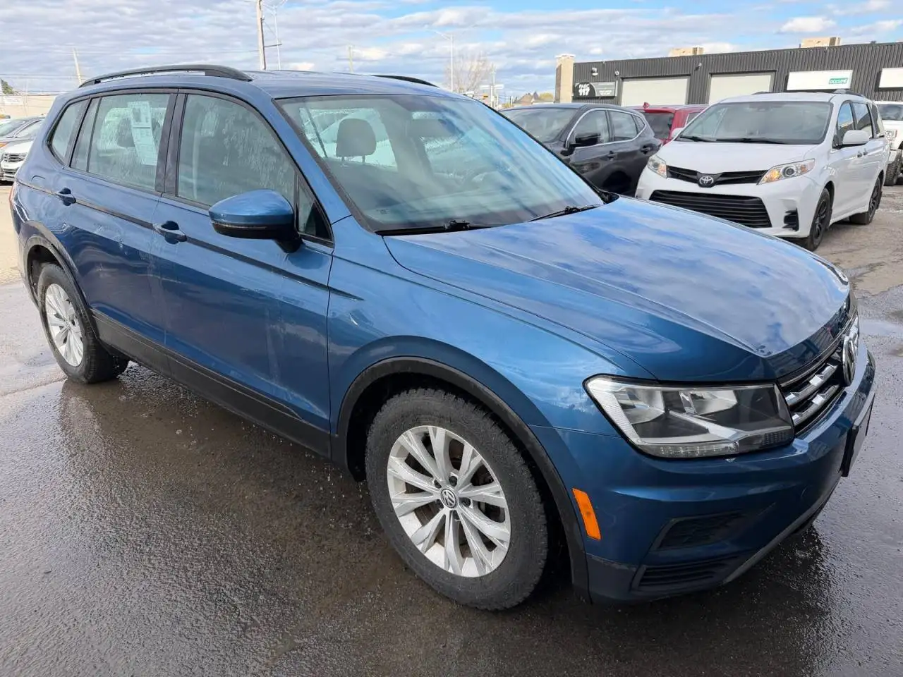 Volkswagen Tiguan снимка Volkswagen Tiguan