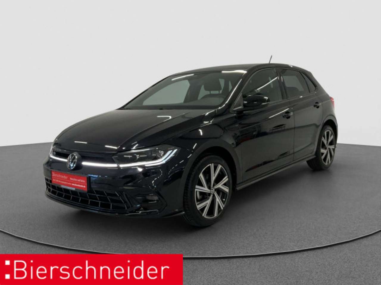 Volkswagen Polo 2023 — 1.0 TSI DSG R-Line 17 MATRIX PANO NAVI IQ.D