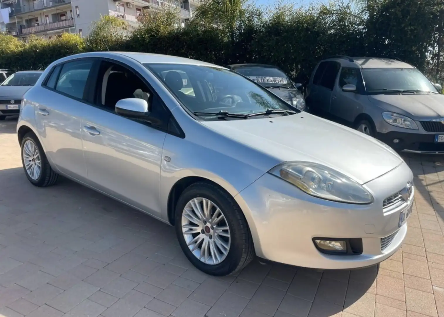 Fiat Bravo 1.9Mjt Emotion 120 Gris - 2