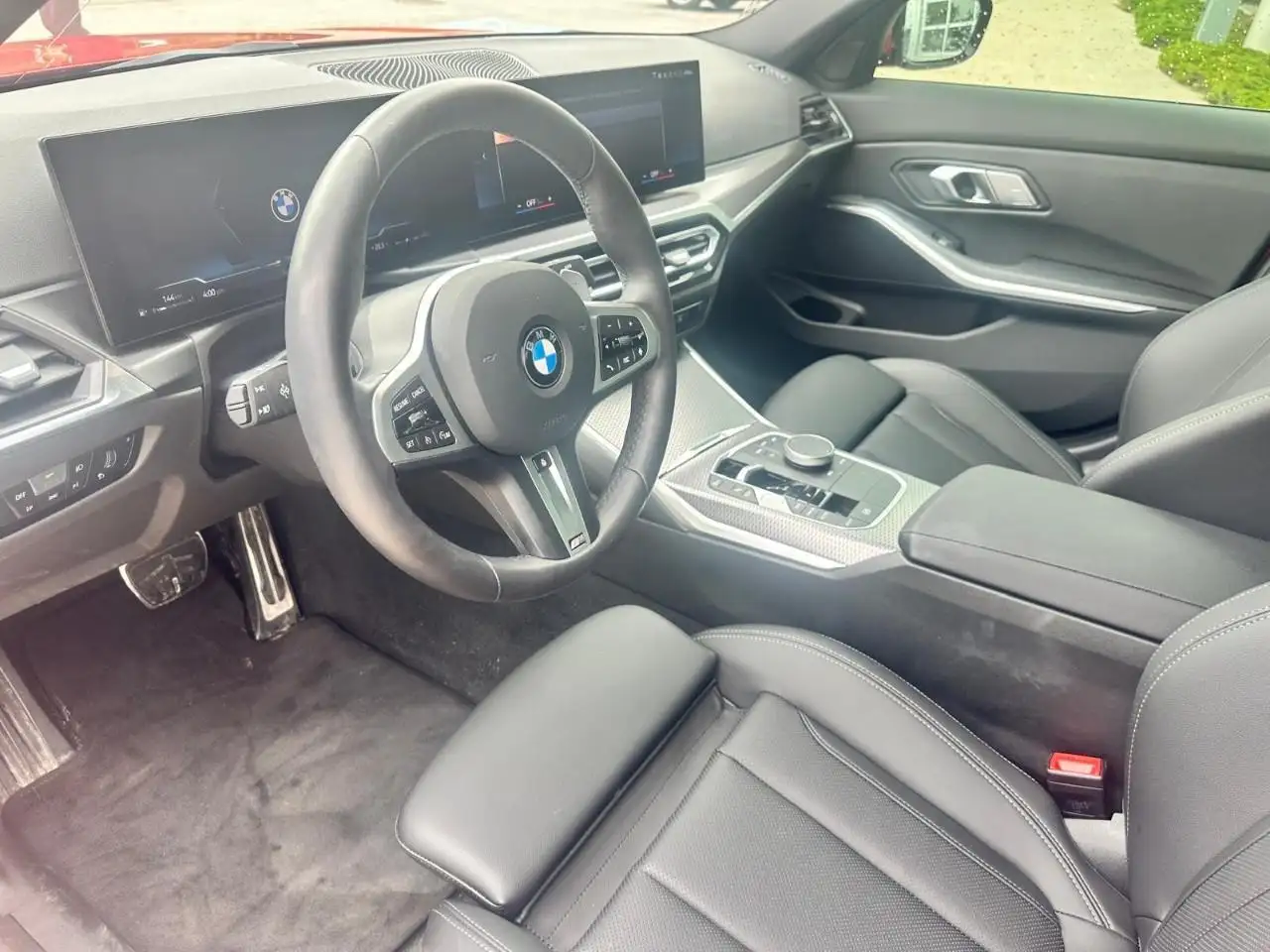 BMW 3 Series снимка BMW 3 Series