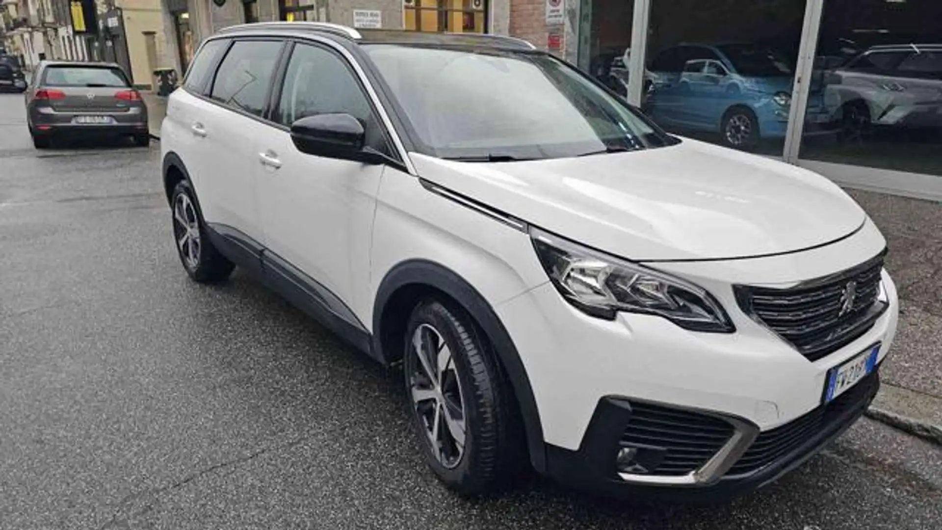 Peugeot 5008 PureTech Turbo 130 S&S Active Weiß - 1