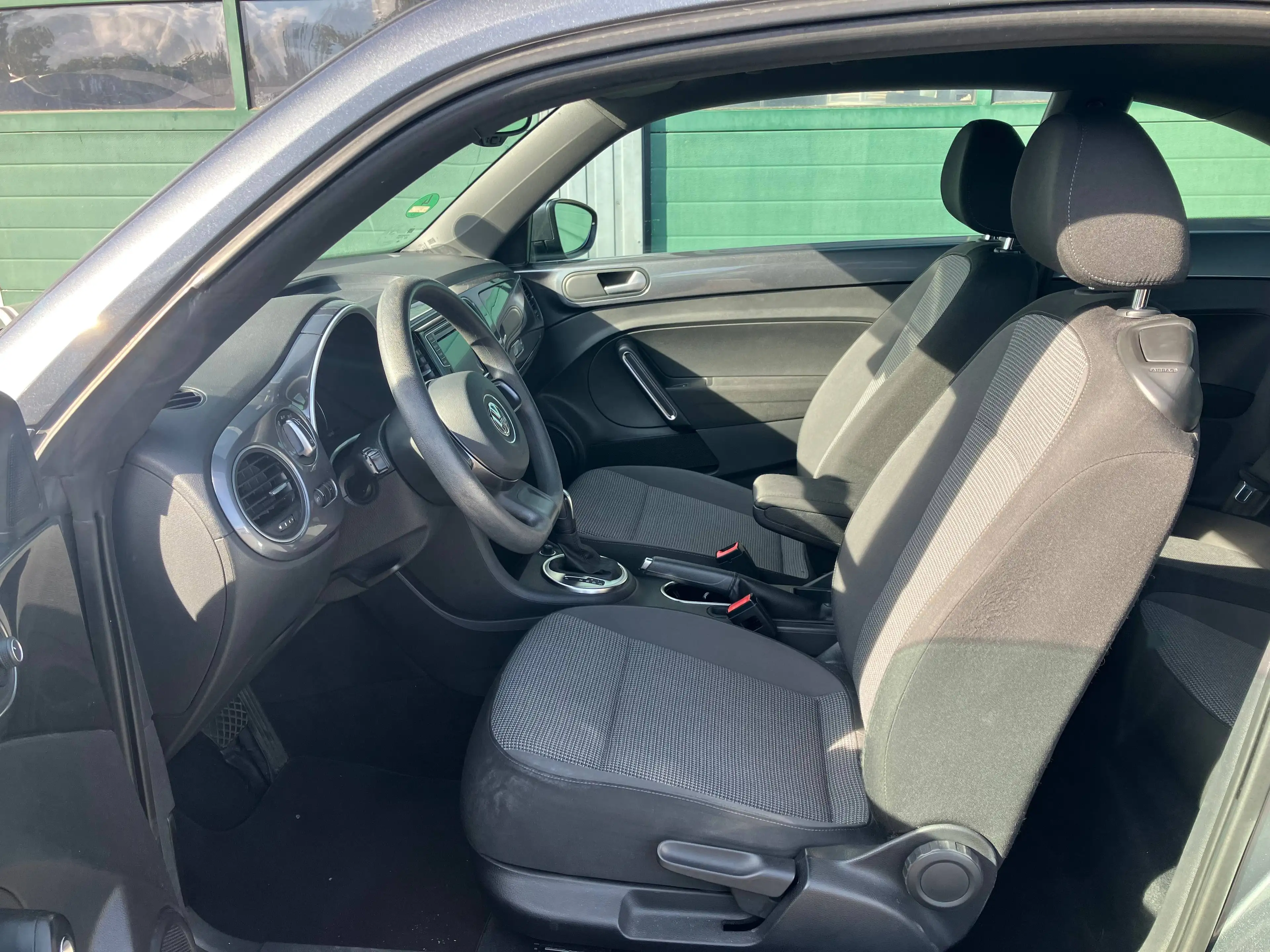 Volkswagen Beetle 2.0 TDI DSG BC PDC Tempomat Design BMT Scheckheft — photo 10