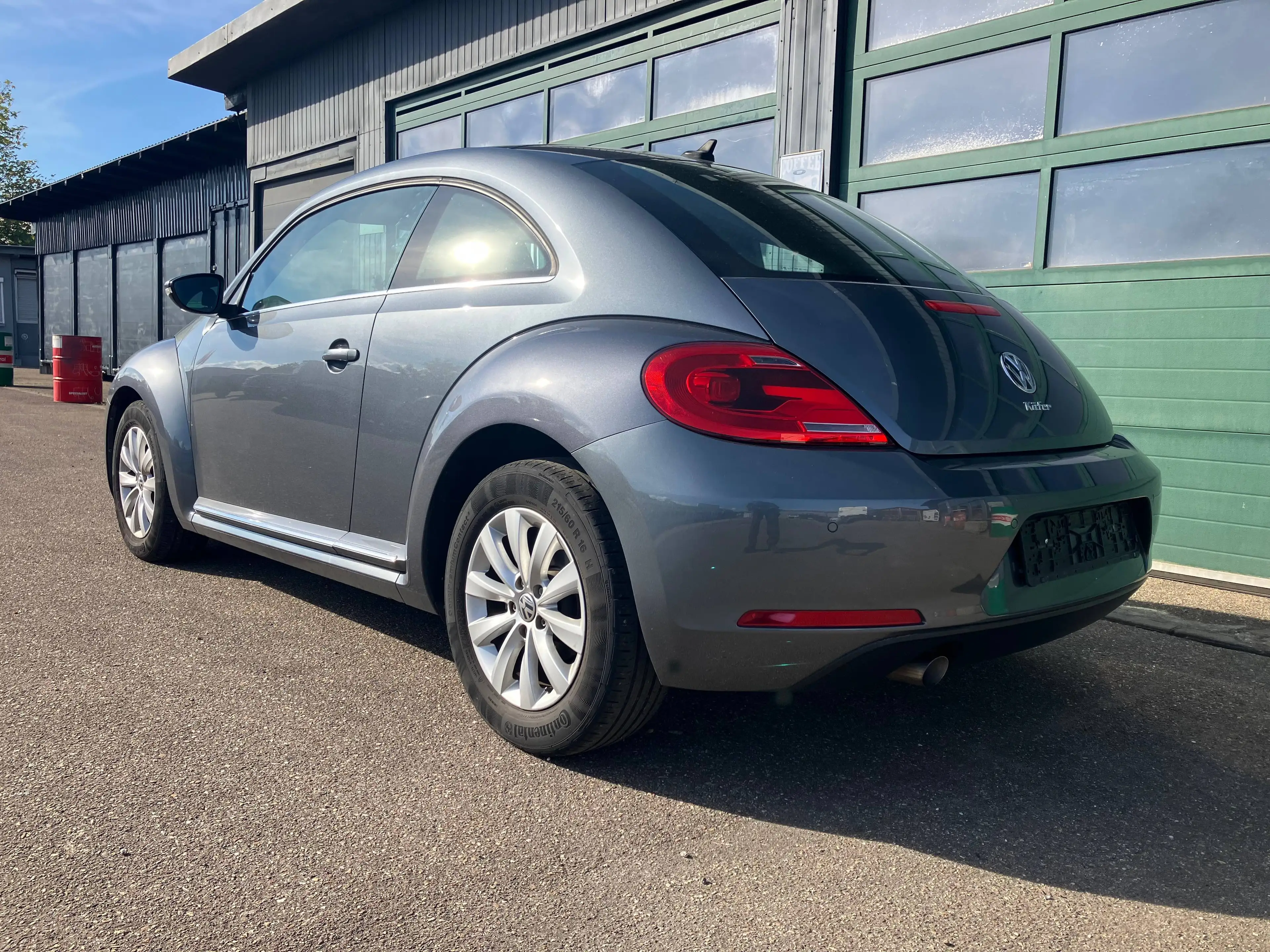 Volkswagen Beetle 2.0 TDI DSG BC PDC Tempomat Design BMT Scheckheft — photo 8