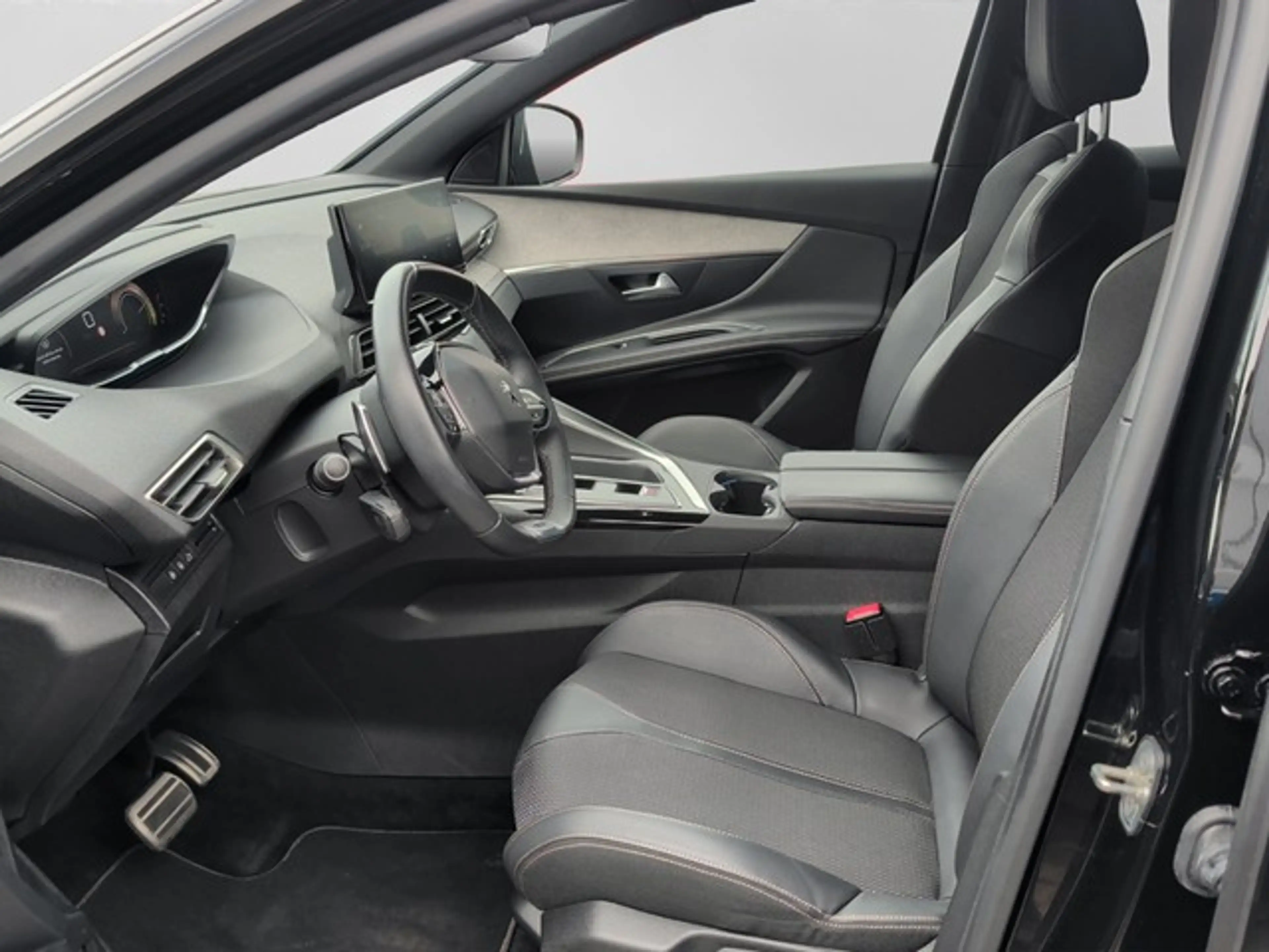 Peugeot 3008 GT HYBRID 136 e-DSC6 El. Heckkl. PANO SHZ EASY-... — photo 8