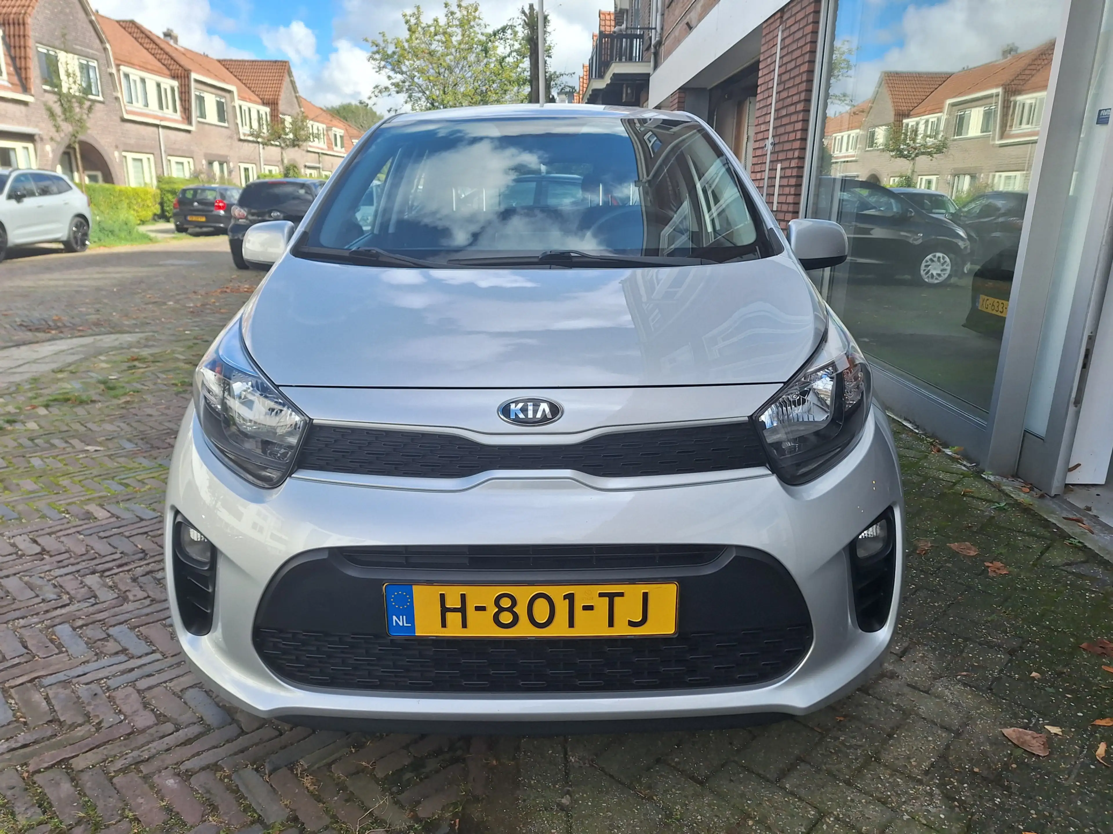 Kia Picanto 1.0 MPi ComfortPlusLine 5Drs /Camera/Navi/Apple/An — photo 3