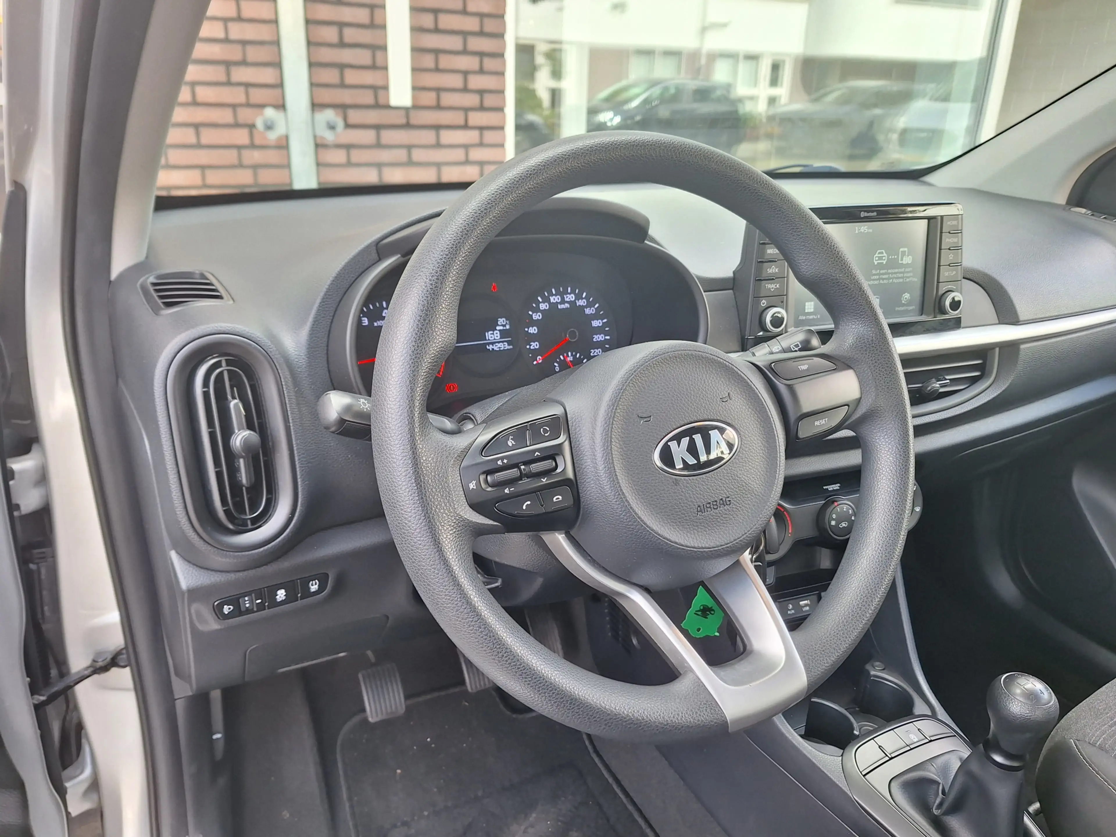Kia Picanto 1.0 MPi ComfortPlusLine 5Drs /Camera/Navi/Apple/An — photo 16