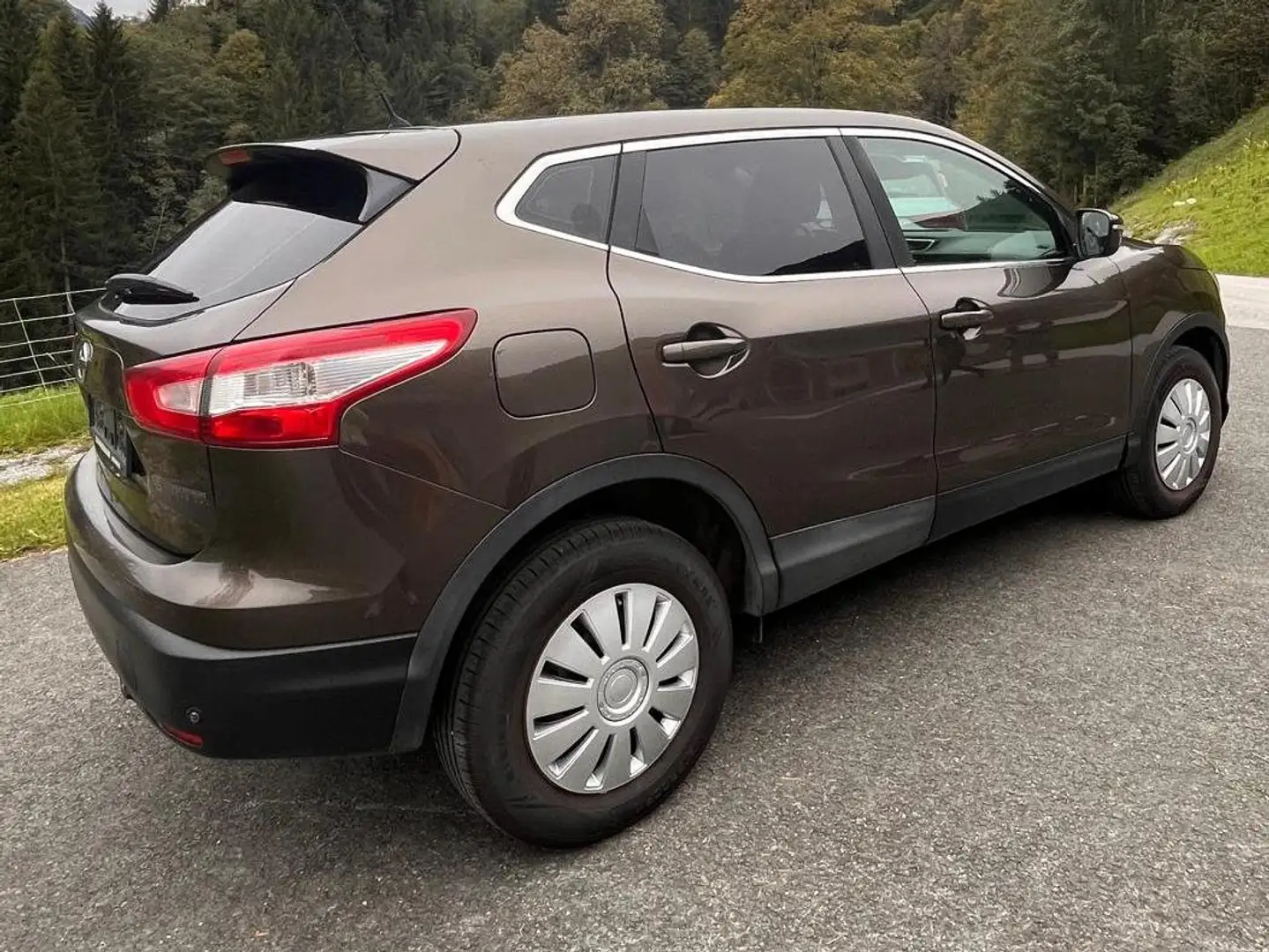 Nissan Qashqai Qashqai 1,6 dCi  ALL-MODE 4x4i Bronze - 2