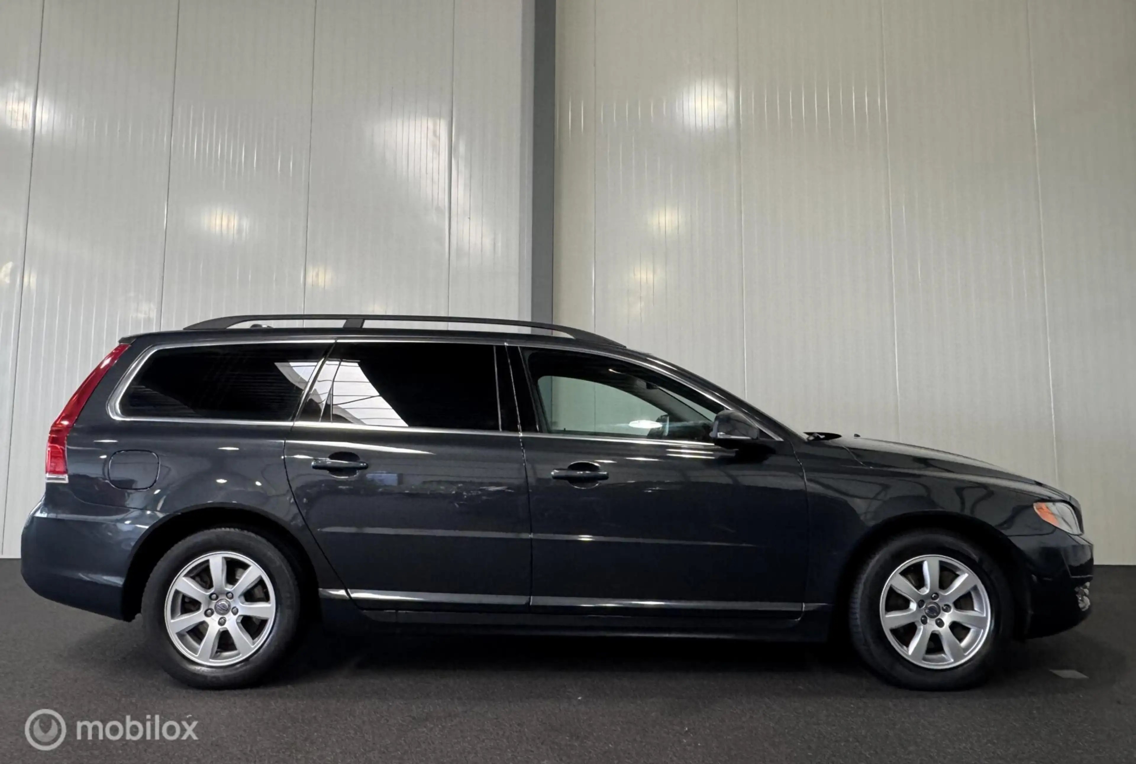 Volvo V70 2.0 D3 Momentum [ dealer historie trekhaak stoelve — photo 5