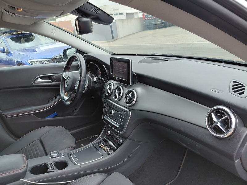 Mercedes-Benz CLA 180 CLA 180 Business Solution AMG (EU6d-TEMP — photo 6