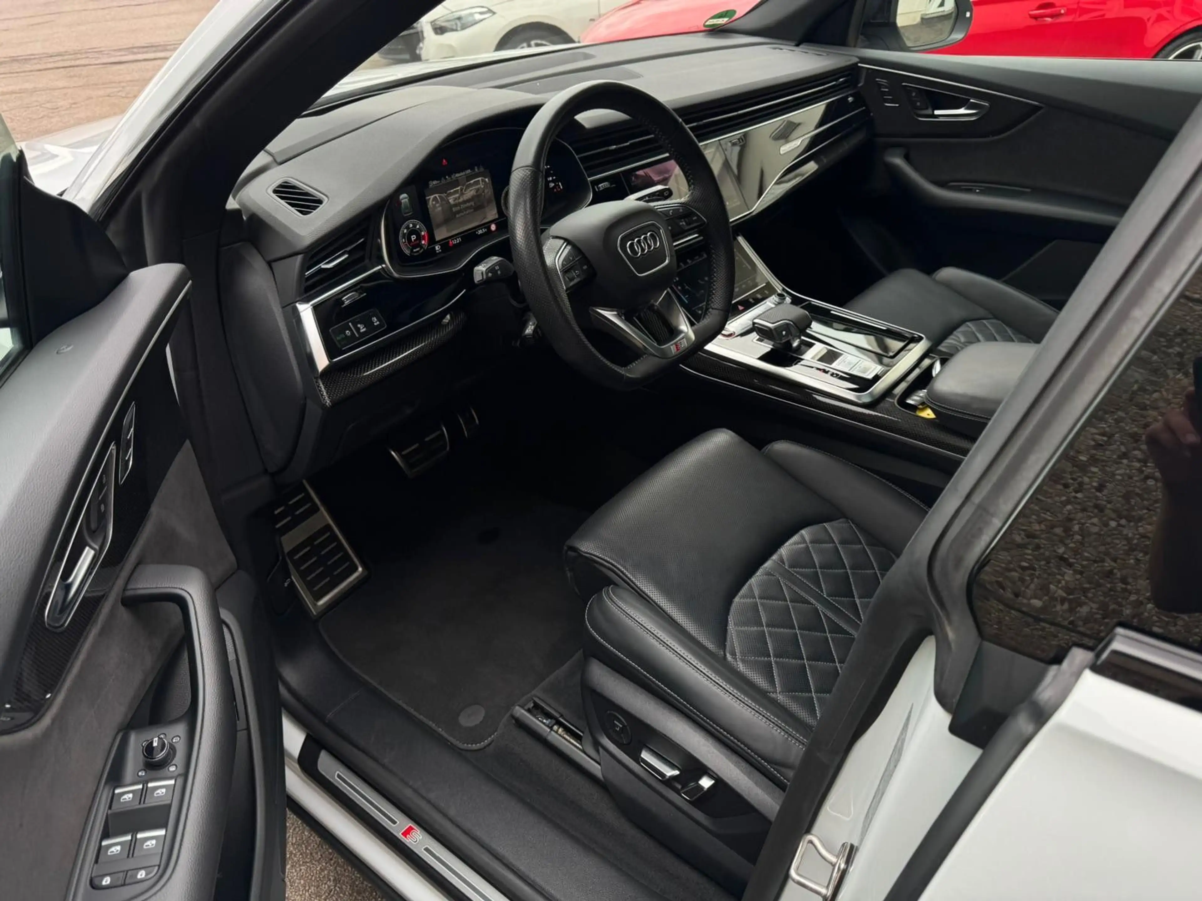Audi SQ8 4.0TDI B&O NACHT SOFT PANO HUD STAND-HZ AHK — photo 14