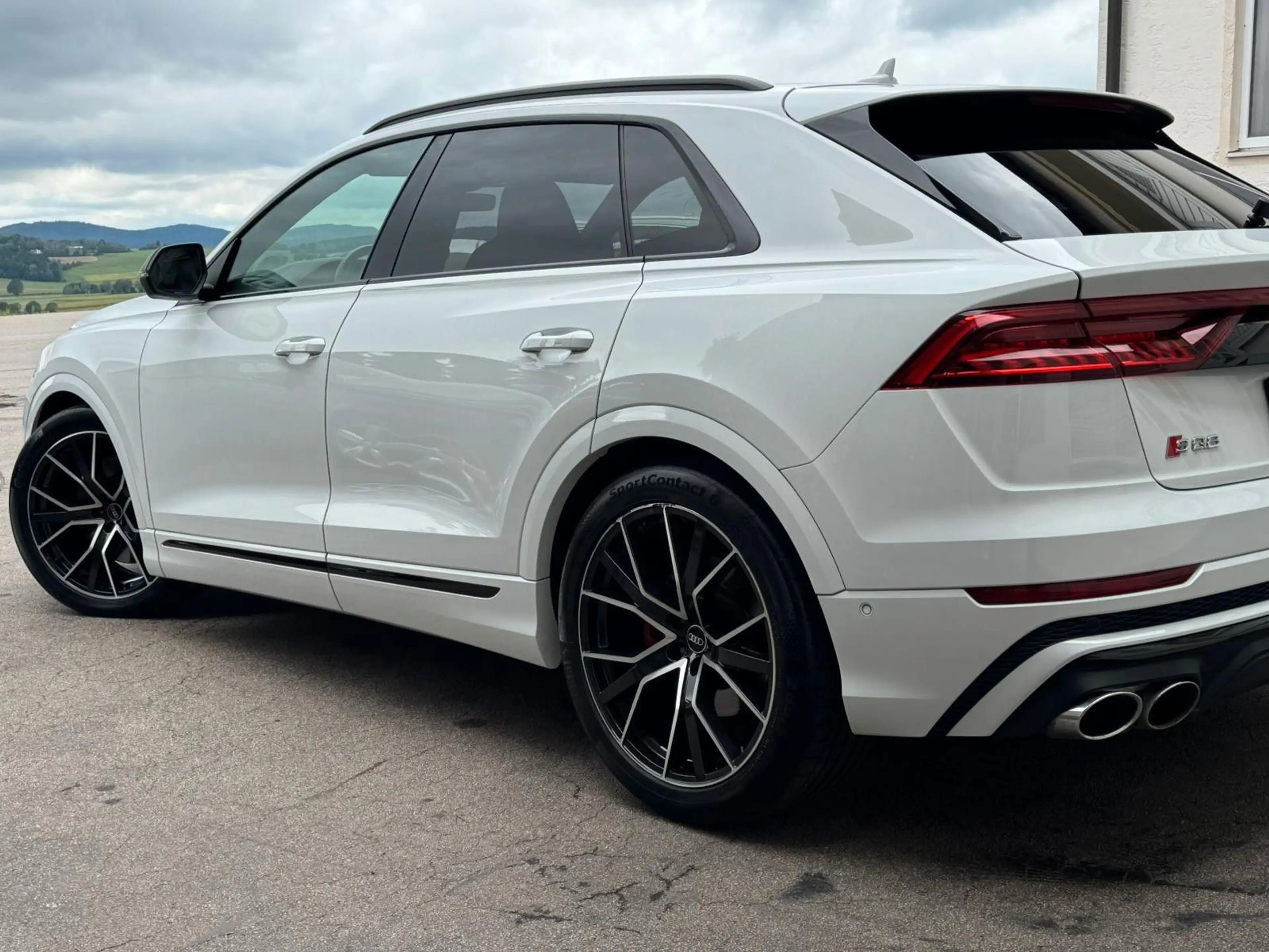 Audi SQ8 4.0TDI B&O NACHT SOFT PANO HUD STAND-HZ AHK — photo 10