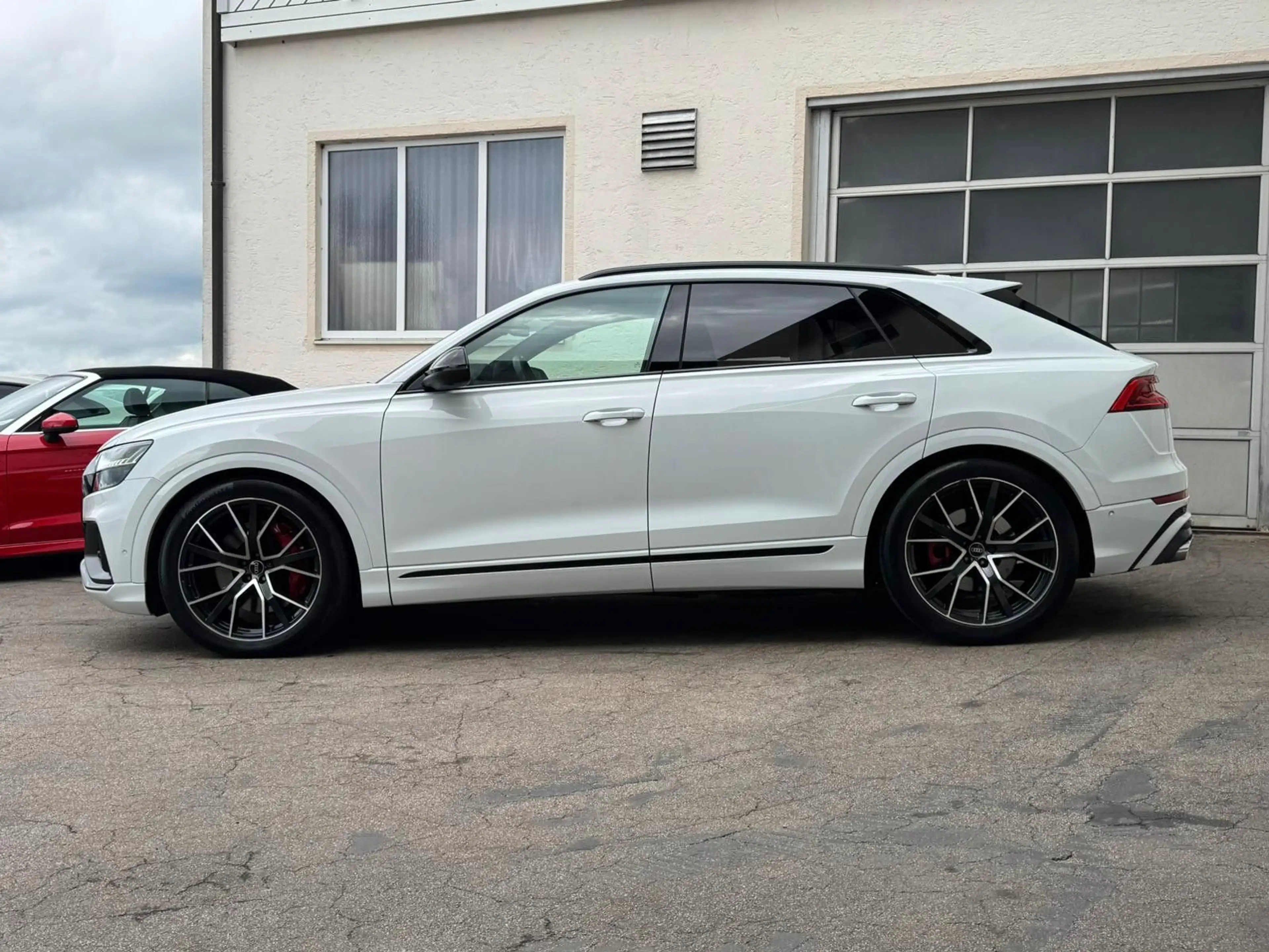 Audi SQ8 4.0TDI B&O NACHT SOFT PANO HUD STAND-HZ AHK — photo 13