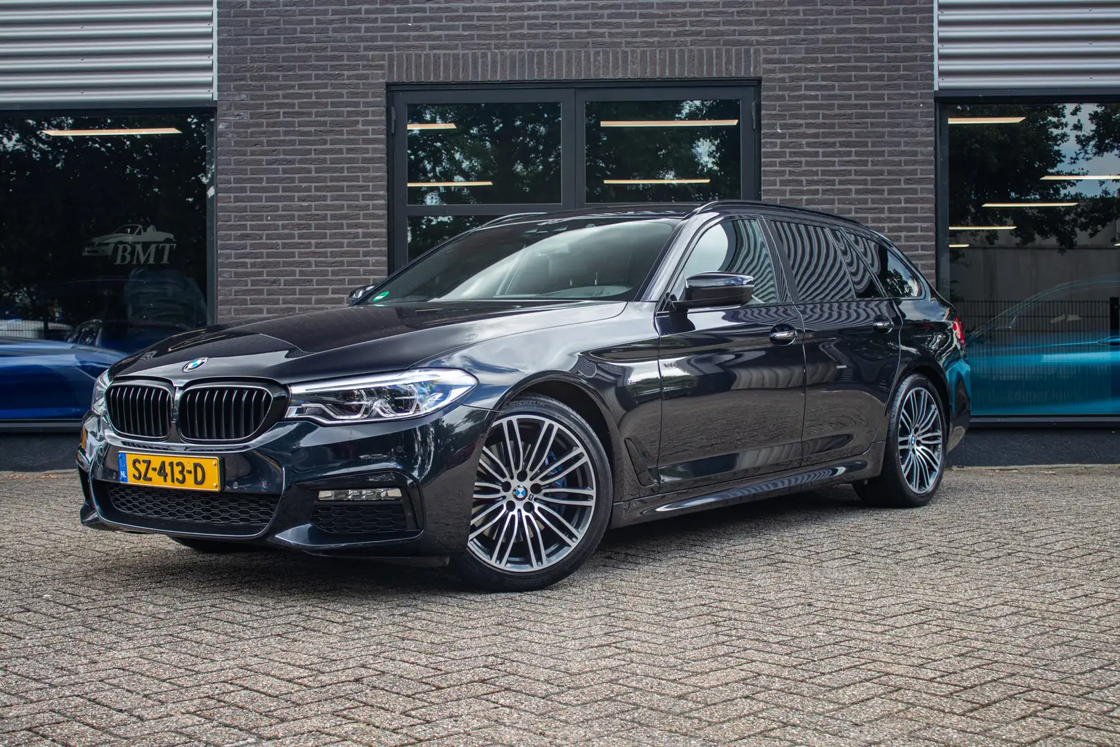 BMW 530 530i G31 Touring High Executive M Sport / NAP / He Zwart - 2
