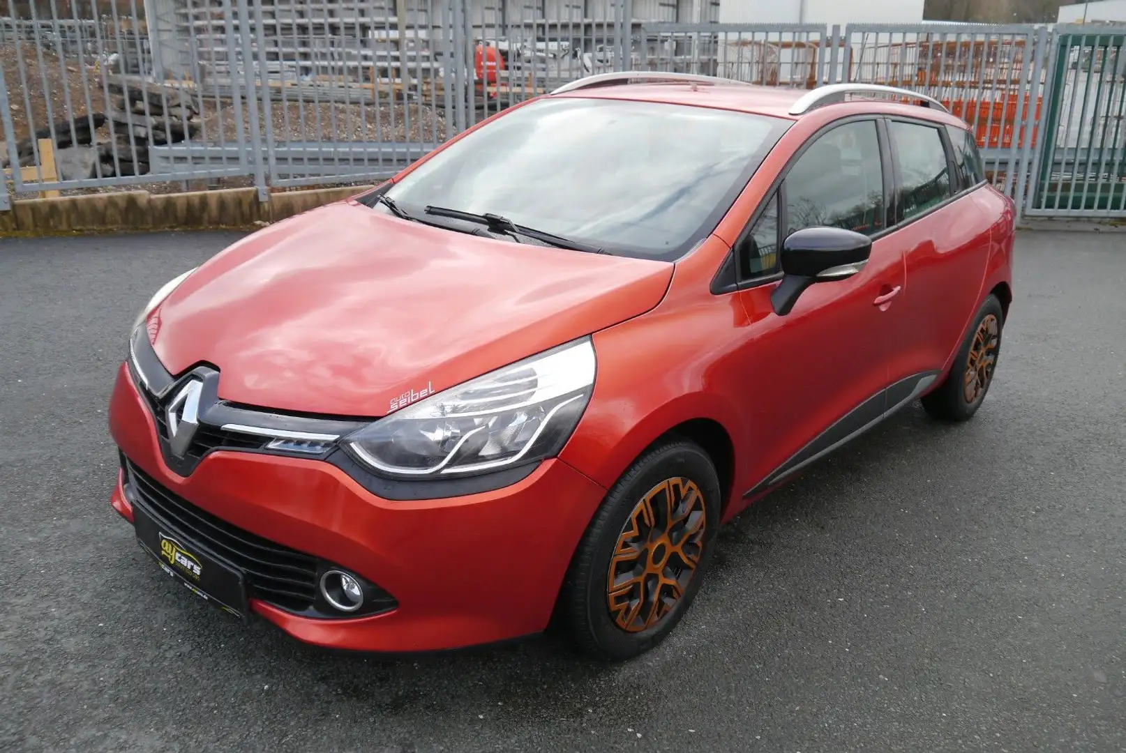 Renault Clio IV Grandtour  Energy Dynamique Orange - 1