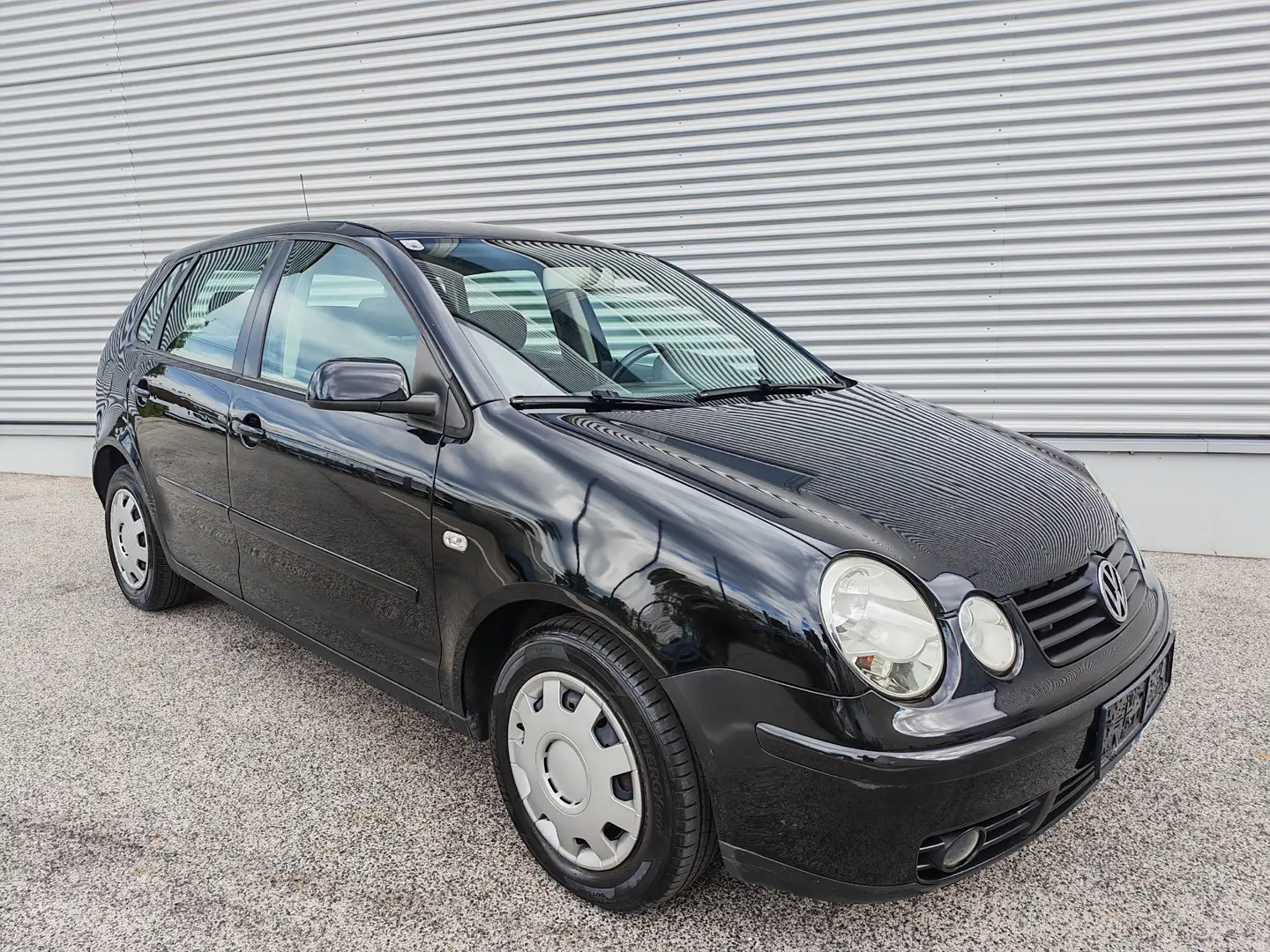 Volkswagen Polo 1,4 TDI Family °KLIMA°PICKERL 05/27° Schwarz - 1
