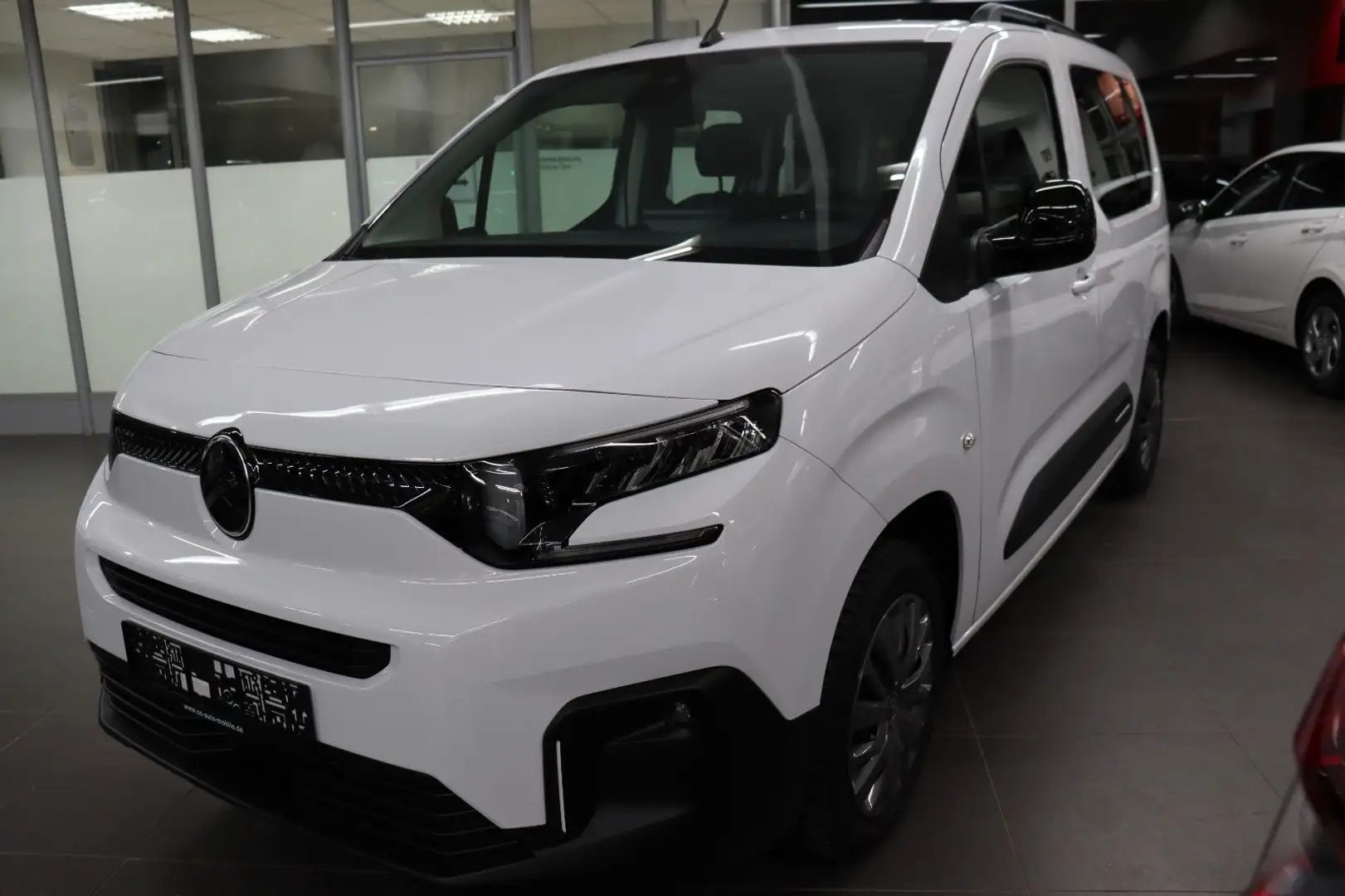 Citroen Berlingo 1.2 Plus M Carplay Winterpaket AHK Weiß - 1