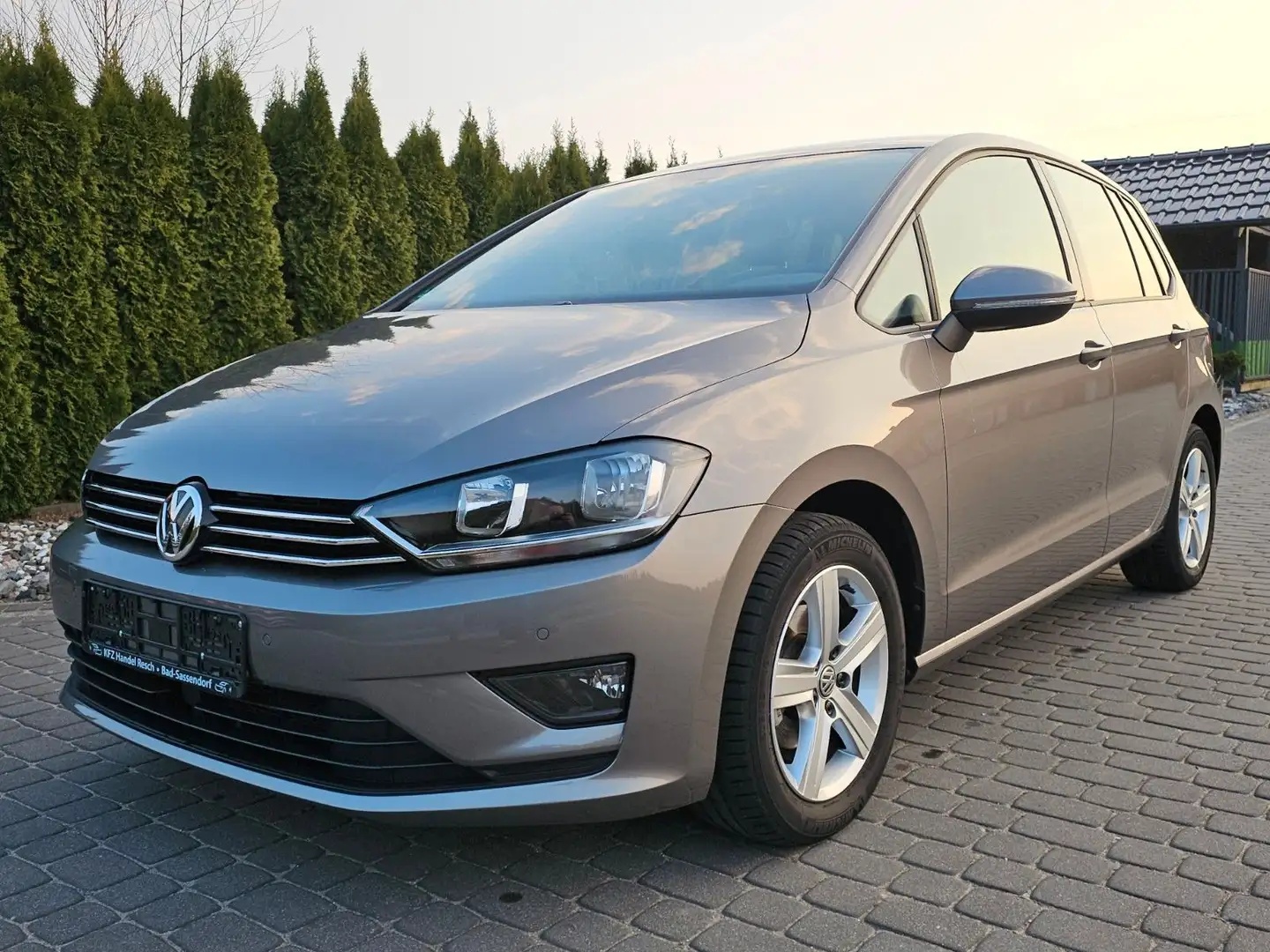 Volkswagen Golf Sportsvan VII Comfortline BMT/Start-Stopp Gris - 2