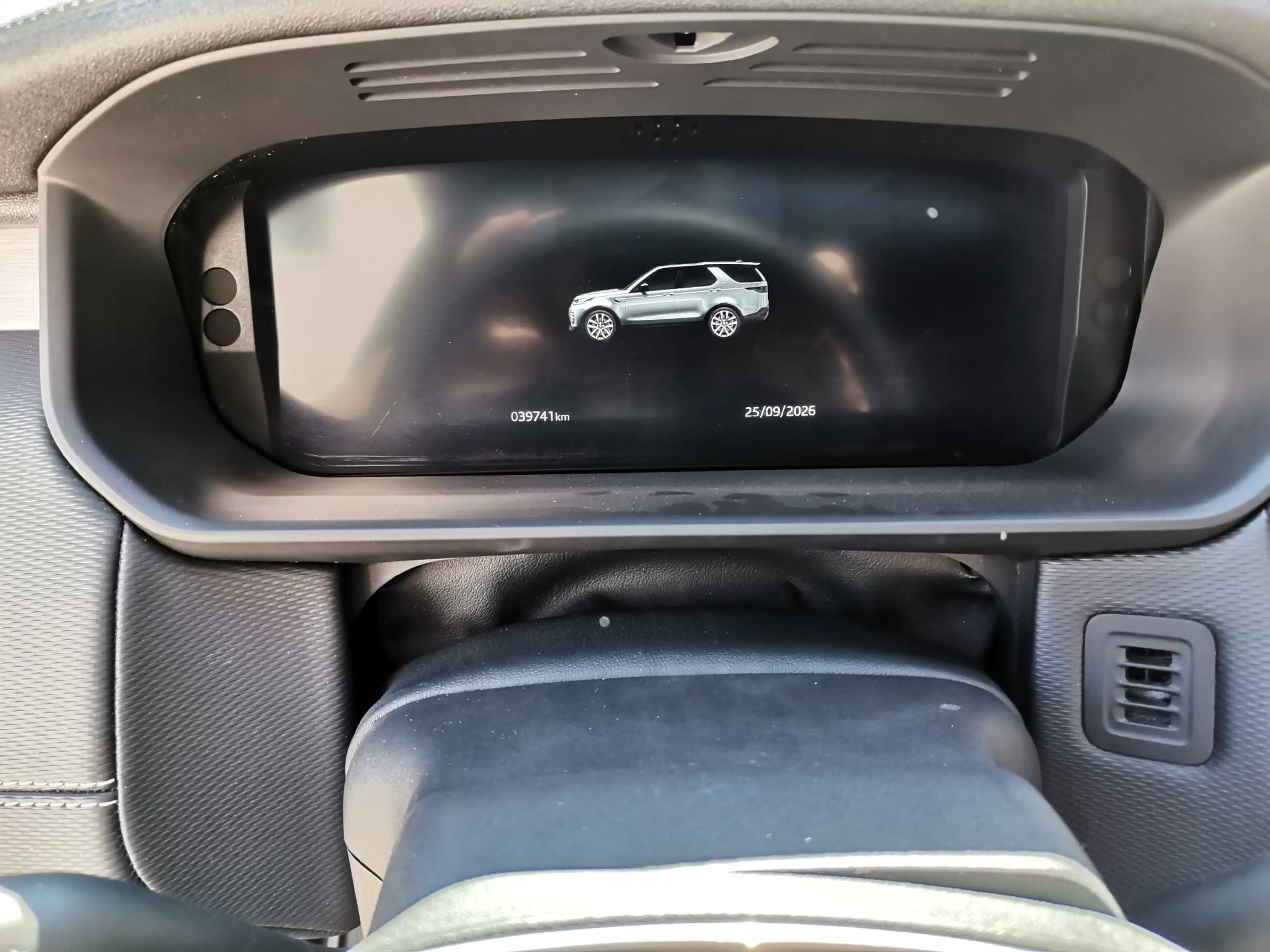 Land Rover Discovery P360 R-Dynamic HSE*7-Sitzer*Pano*22"Räder — photo 12