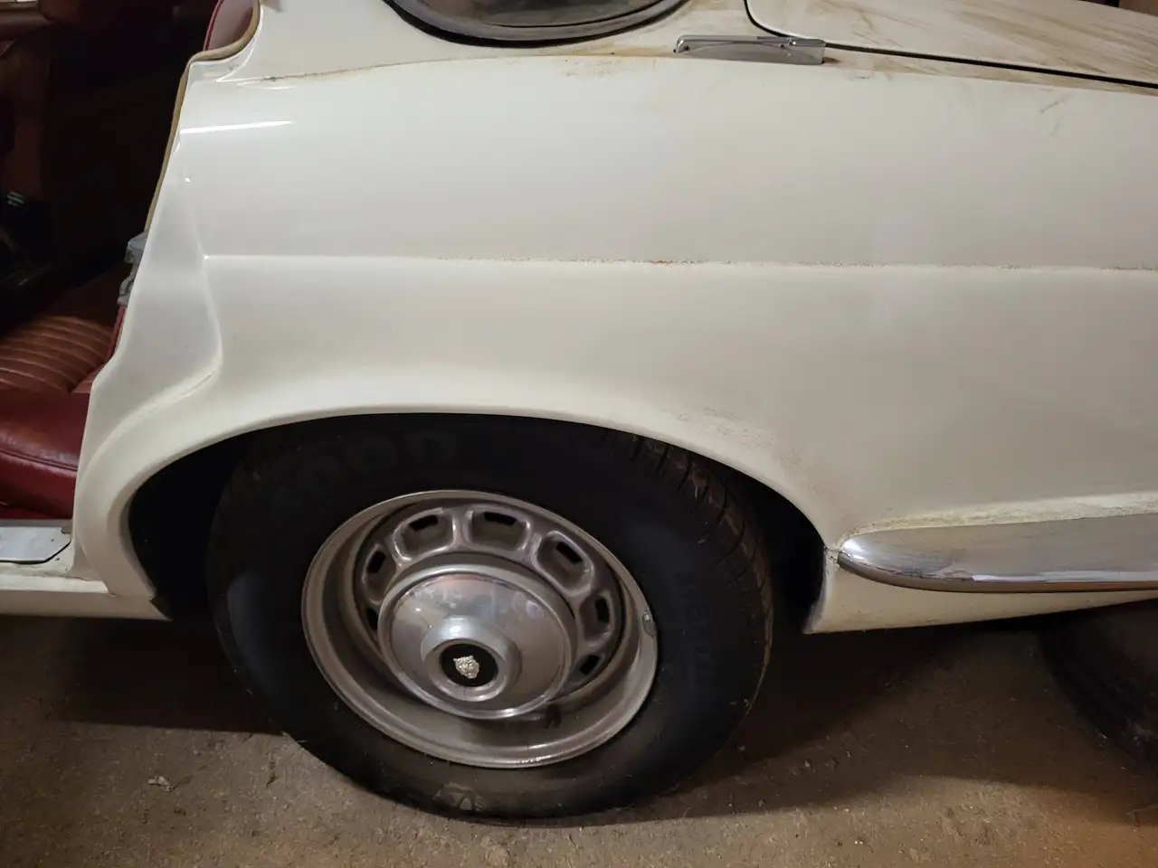 Jaguar XJ6 2.8, foto 6