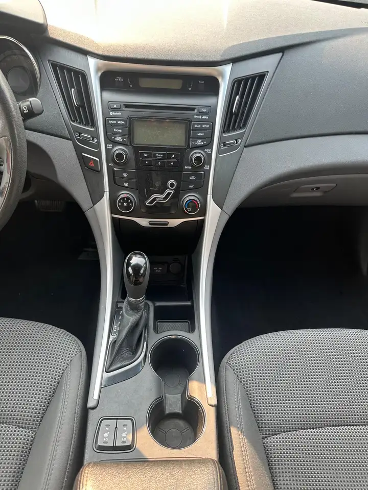 Hyundai SONATA fotografie Hyundai SONATA