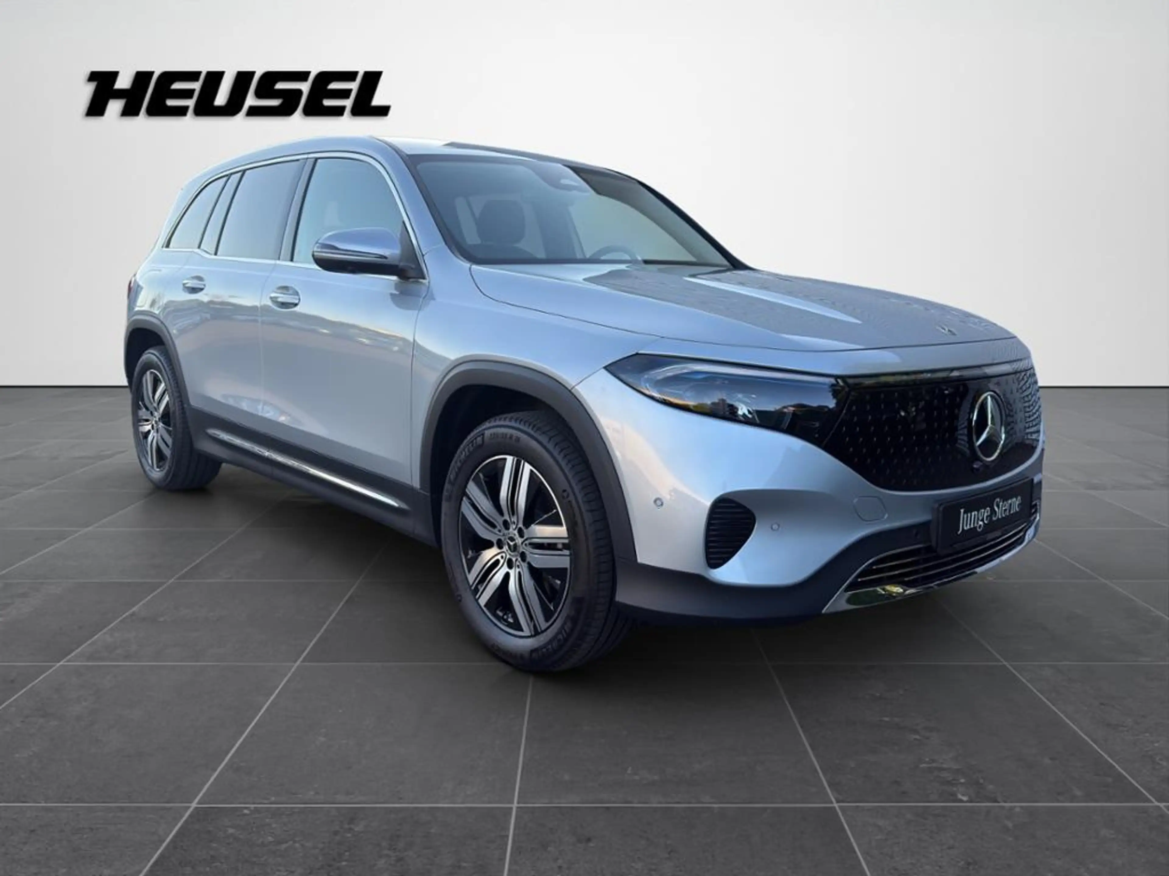 Mercedes-Benz EQB 300 4M Progressive *Adv.Plus*Park-P*Wint-P`* — photo 3