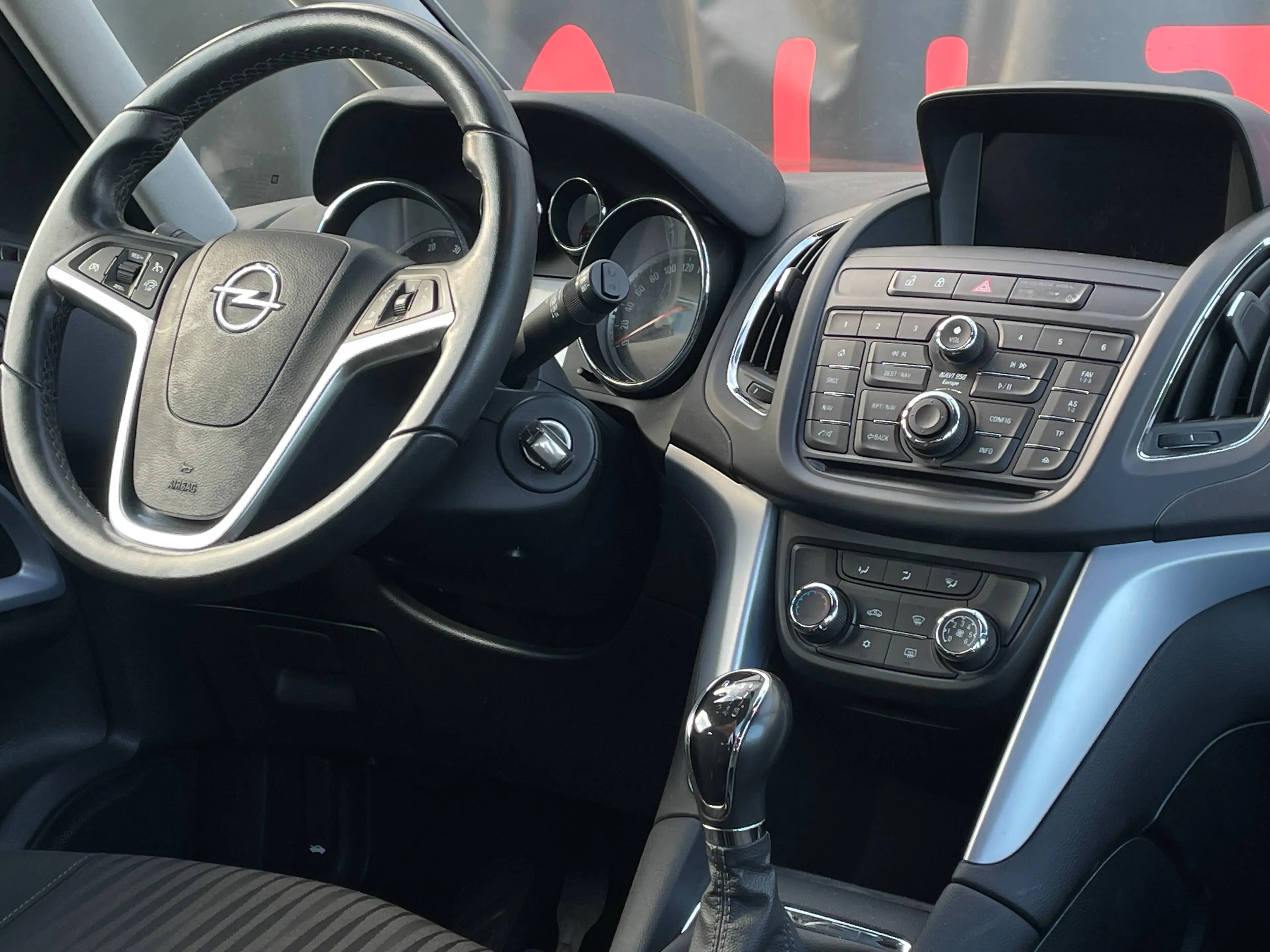 Opel Zafira Tourer Edition 1,6*7 Sitze*Navi — photo 9