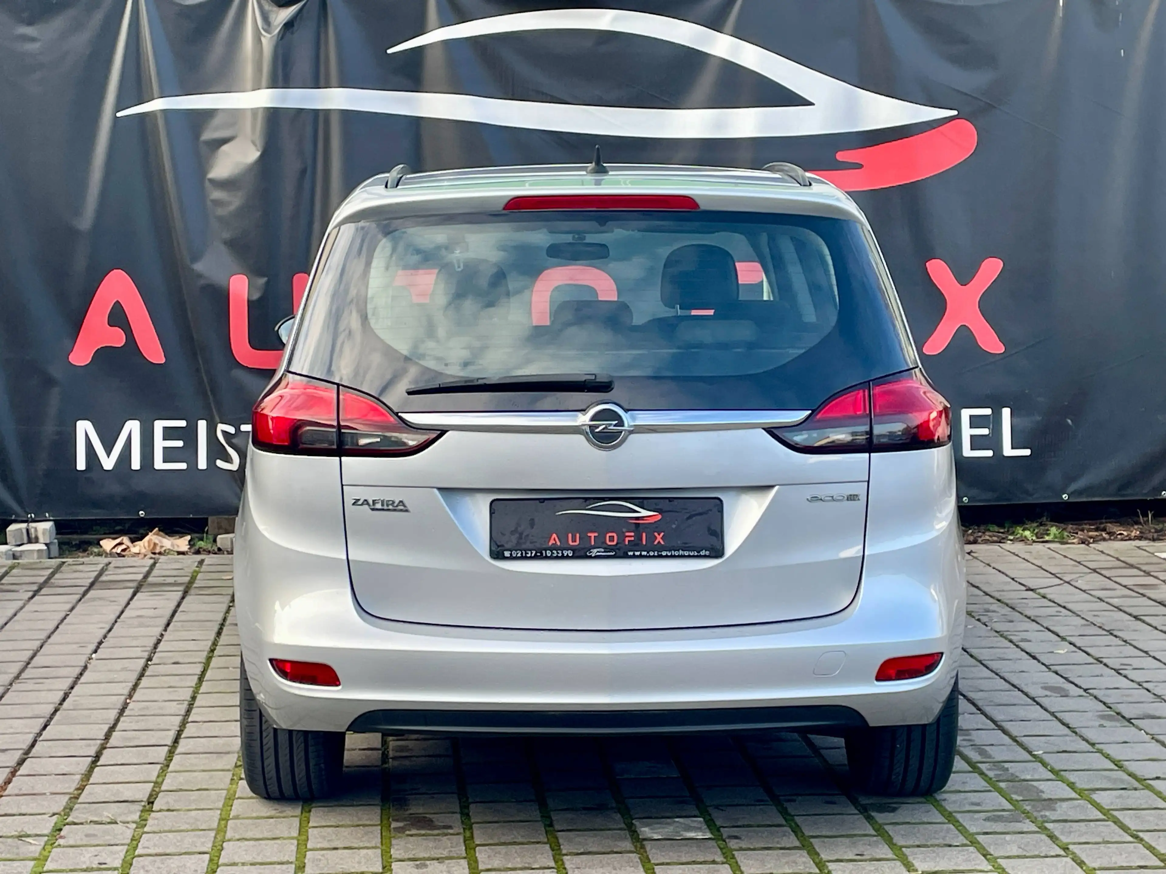 Opel Zafira Tourer Edition 1,6*7 Sitze*Navi — photo 6