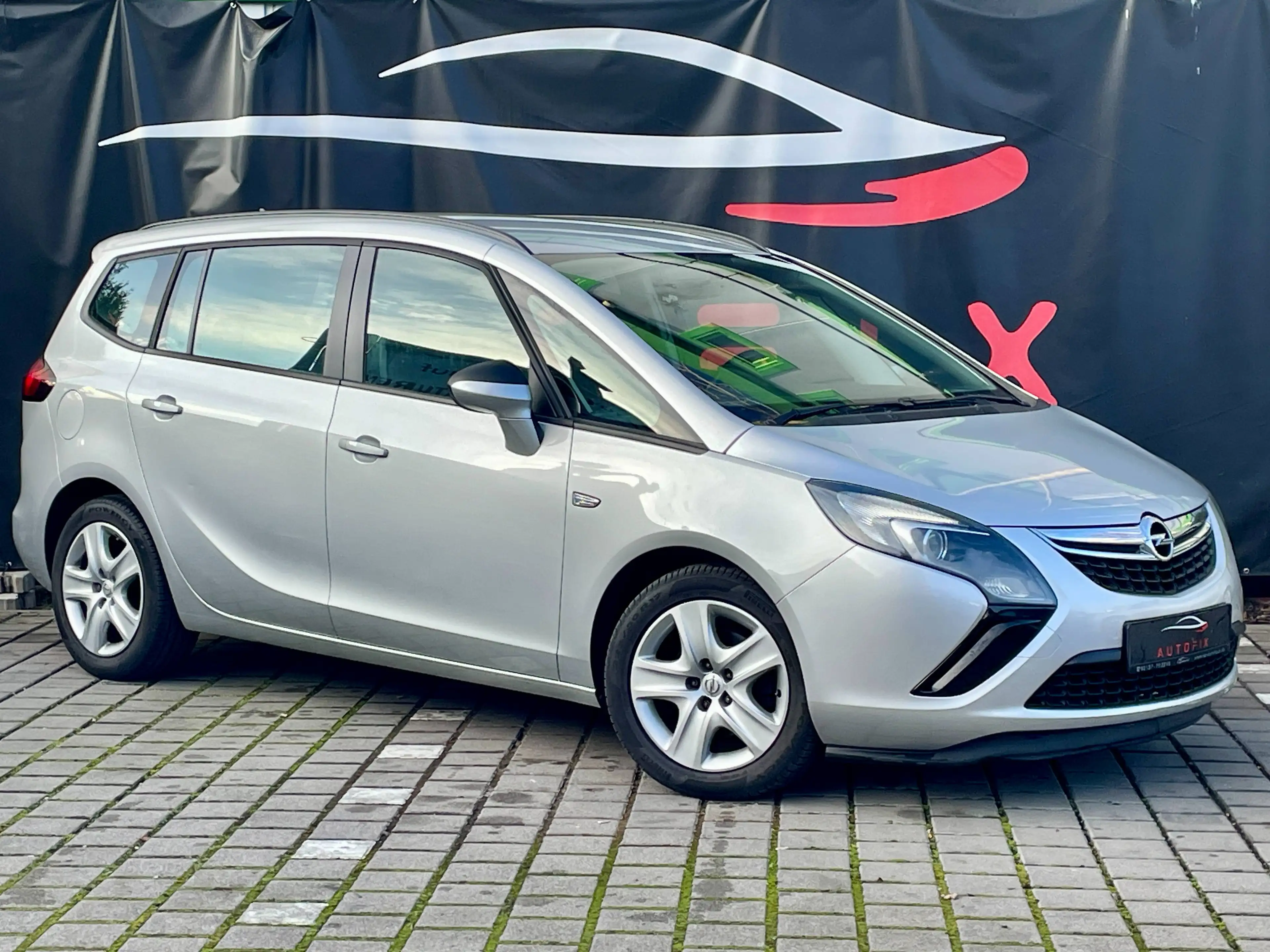 Opel Zafira Tourer Edition 1,6*7 Sitze*Navi