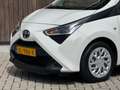 Toyota Aygo 1.0 VVT-i x-play / AUTOMAAT / CAMERA / Wit - thumbnail 4
