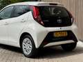 Toyota Aygo 1.0 VVT-i x-play / AUTOMAAT / CAMERA / Wit - thumbnail 8