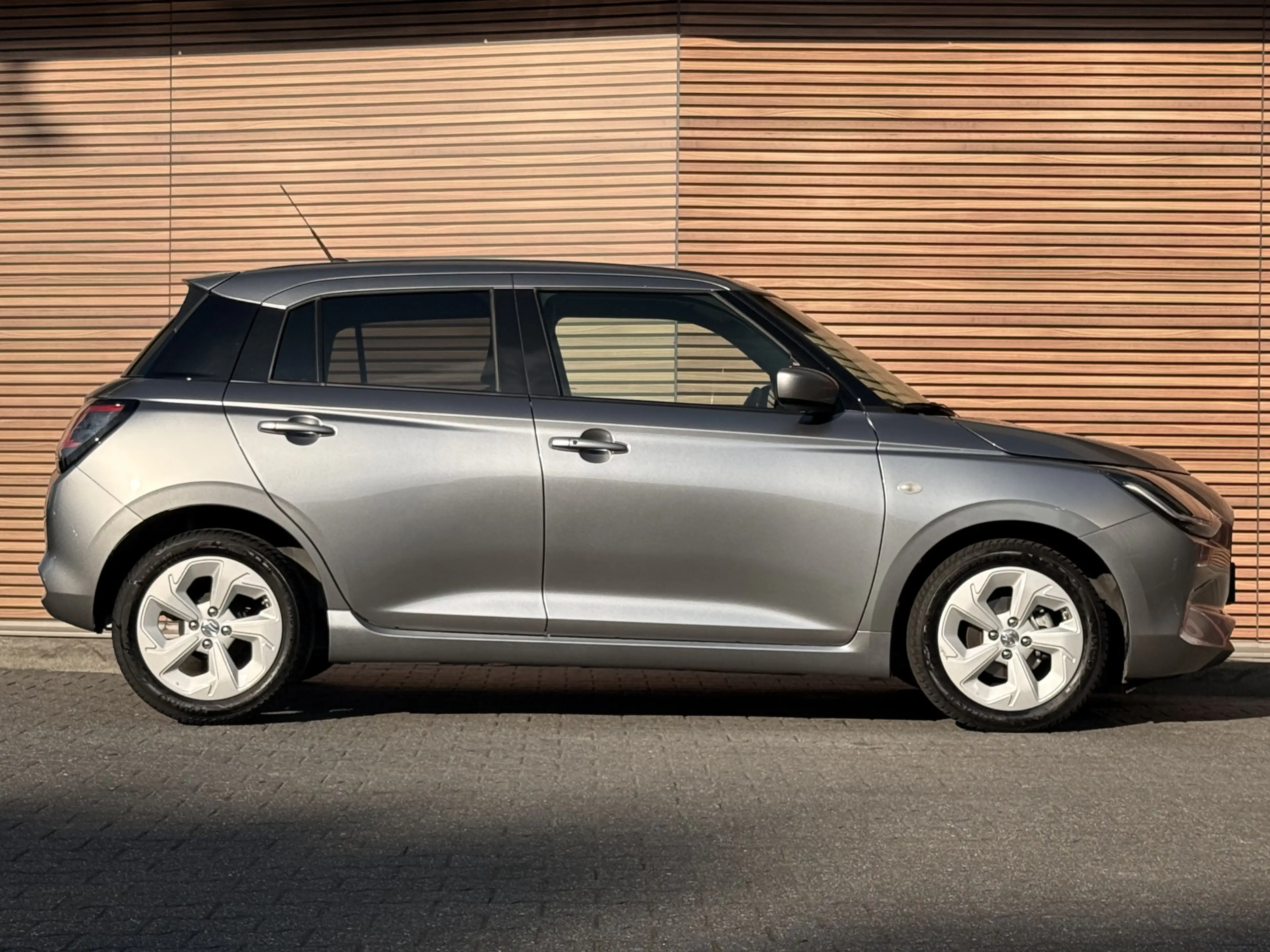 Suzuki Swift 1.2 Select Smart Hybrid Navi / Camera /  Adpt Crui — photo 6