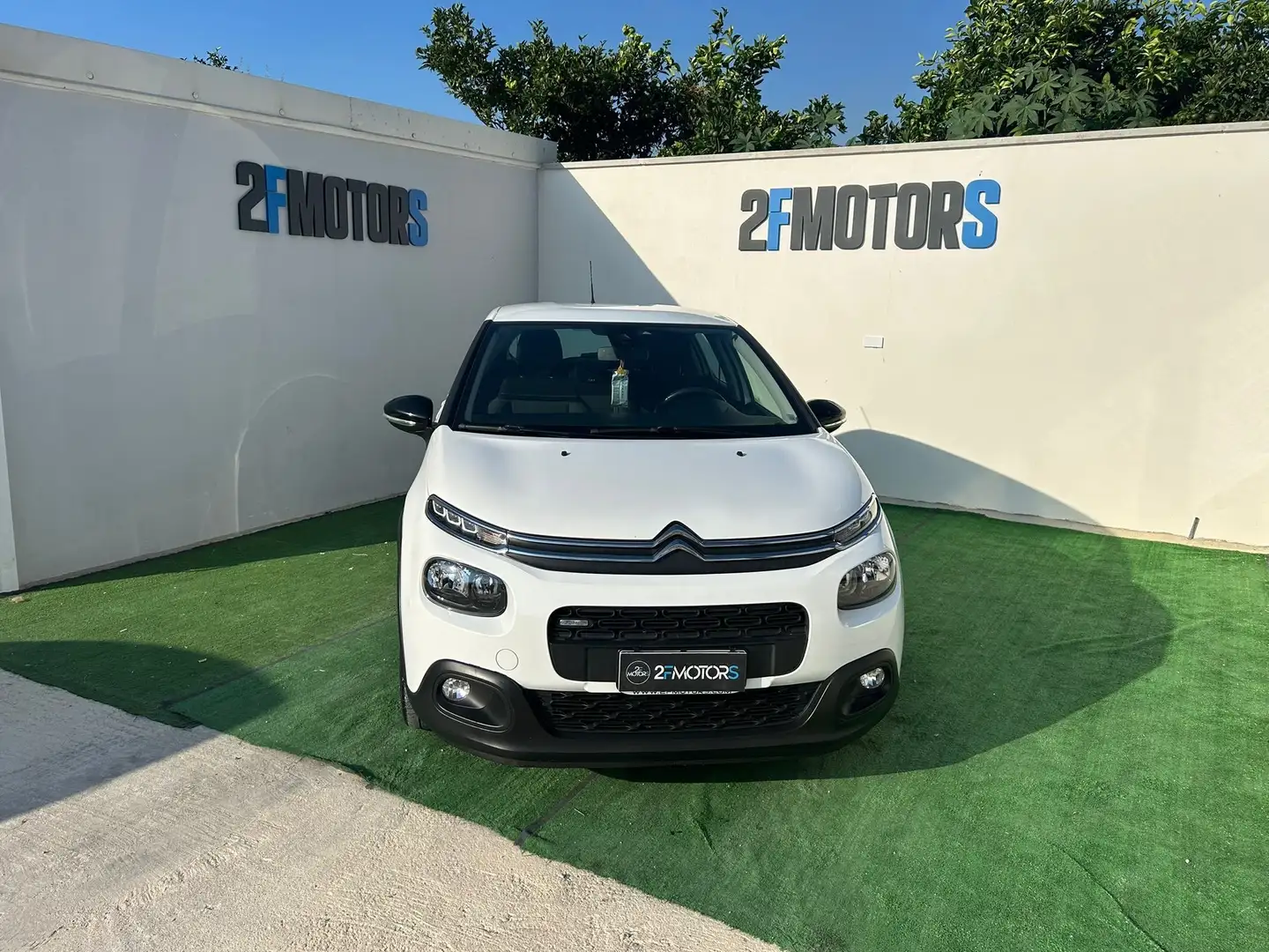 Citroen C3 puretech Feel 82cv neopatentati Bianco - 2