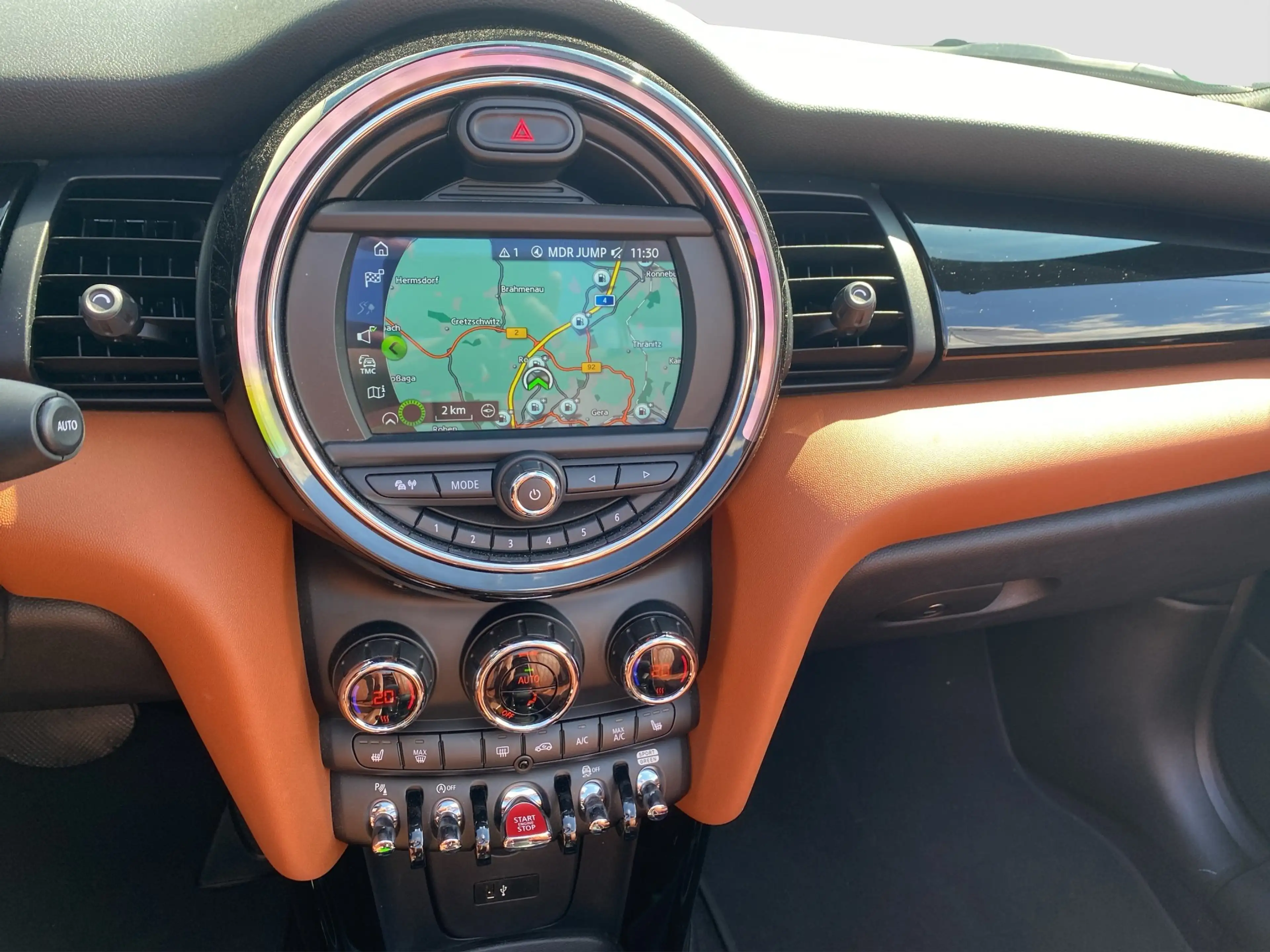MINI Cooper Cabrio LED/Navi/ParkAss/RFK/Sportsitz/PDC — photo 14