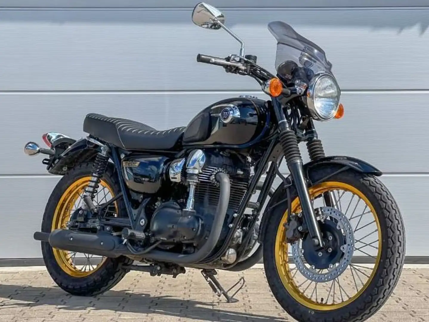 Kawasaki W 800 *SPECIAL EDITION* Noir - 1