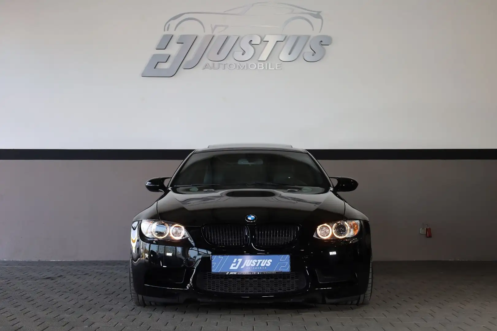 BMW M3 Coupé/M/NAVI/KEYLESS/BTH/SBD/XENON/MFL/R19 Schwarz - 2