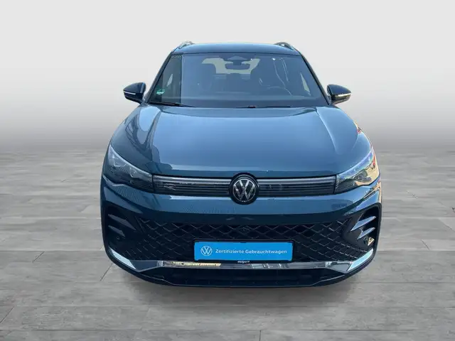 Volkswagen Tiguan view 9