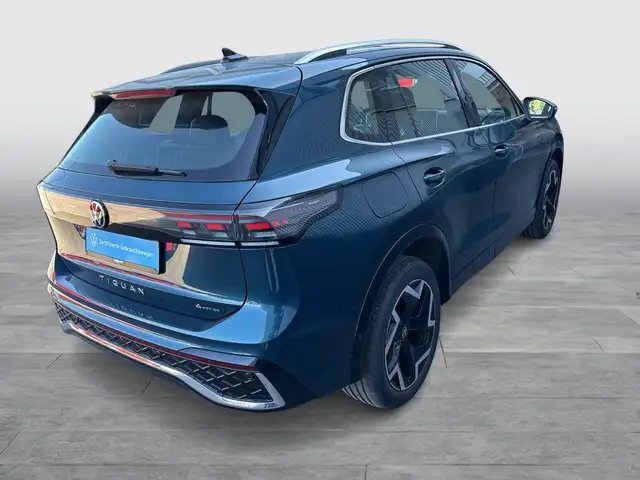 Volkswagen Tiguan view 7