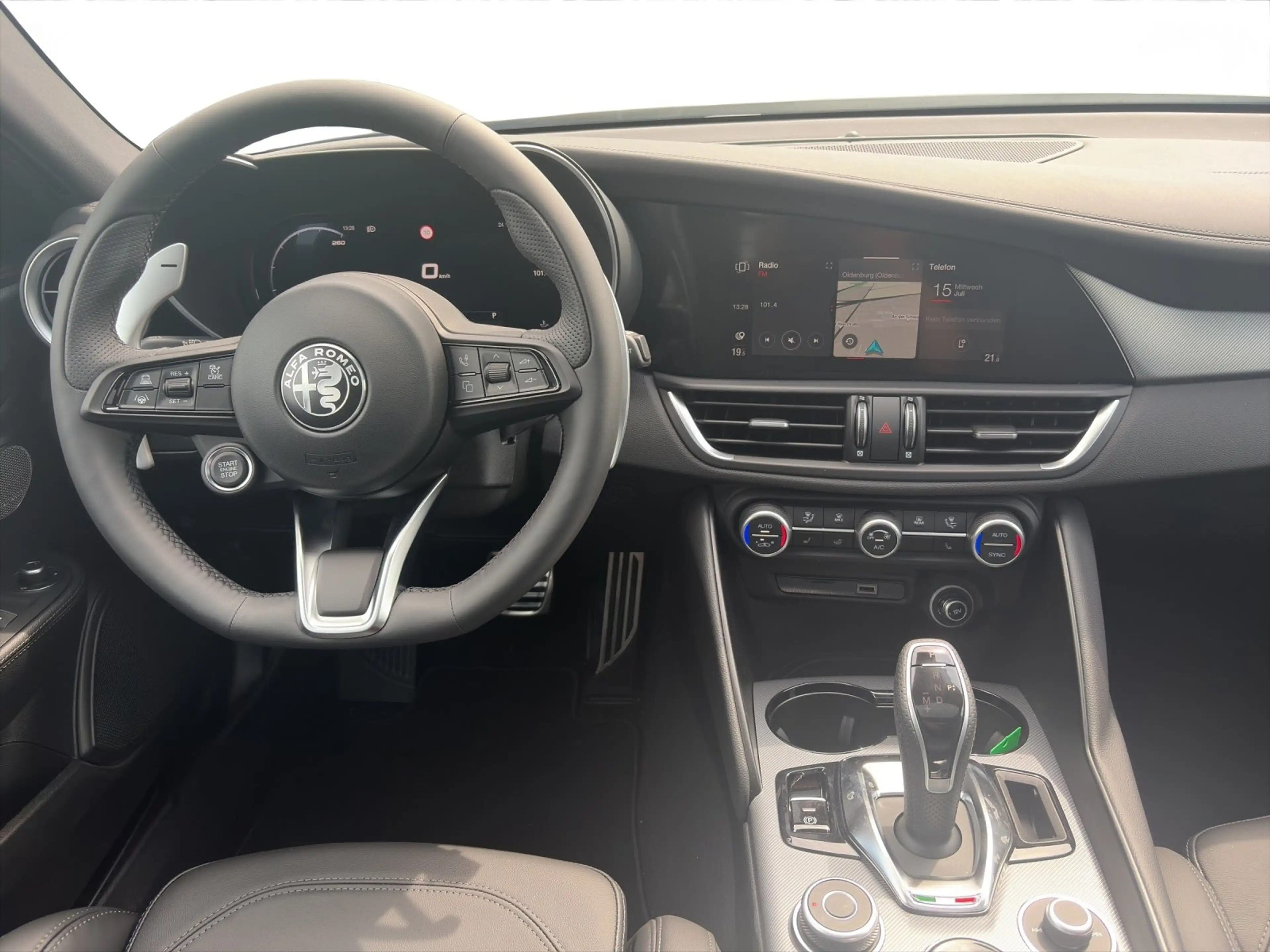 Alfa Romeo Giulia 2.2 Diesel Veloce Q4 *PANORAMA*TECHNOLOGIE — photo 15