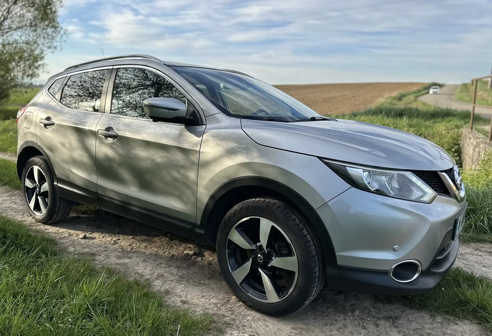 Nissan Qashqai Qashqai 1.2 DIG-T 115 Stop/Start Connect Edition Argent - 1