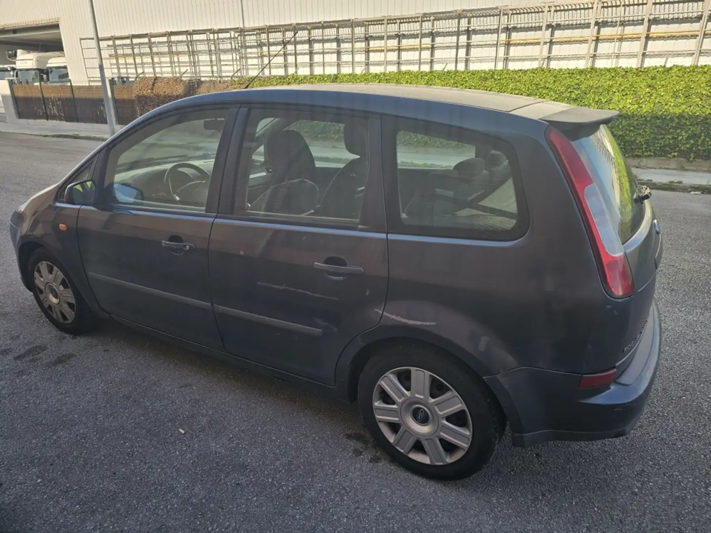 Ford Focus C-Max 1.8TDci Trend siva - 2