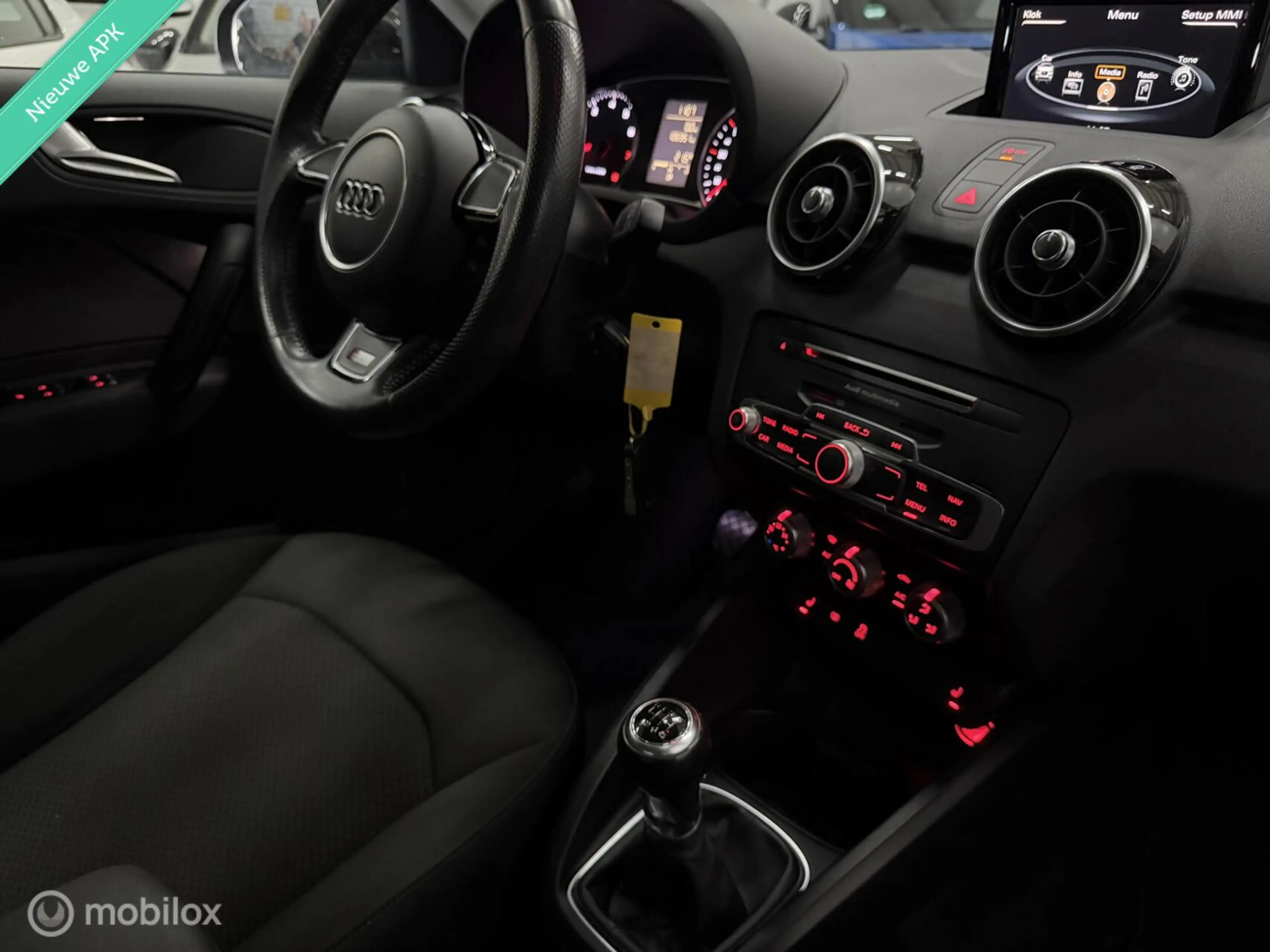 Audi A1 Sportback 1.4 TFSI S-line|Pano|Led/Xenon|Stoel vw| — photo 15