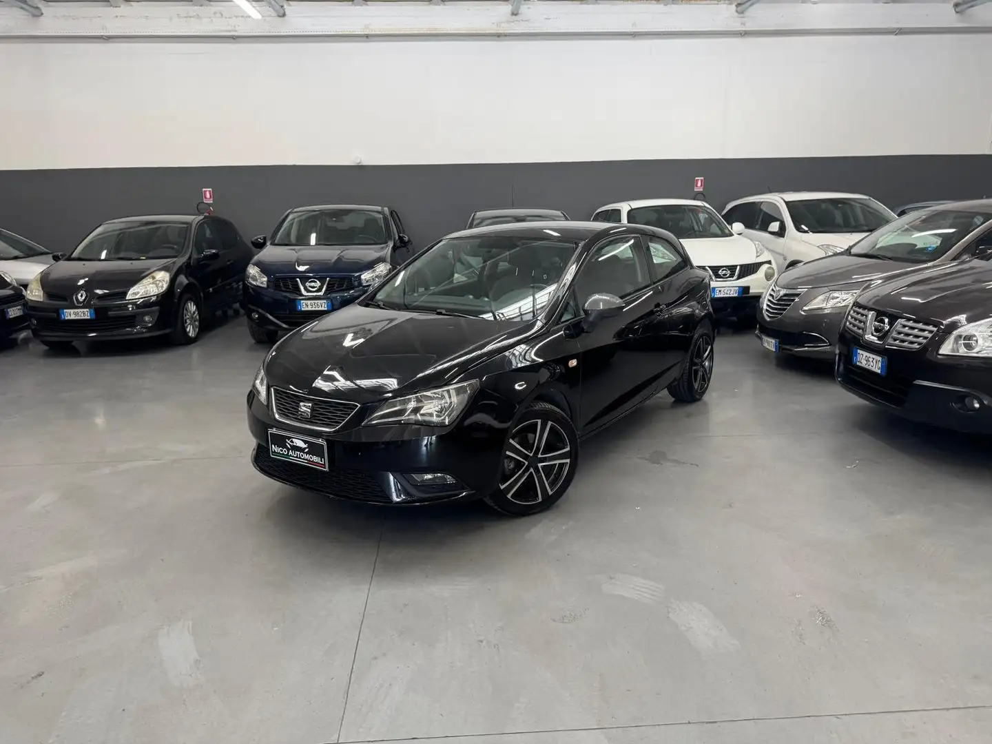 SEAT Ibiza Ibiza SC 1.0 Connect 75cv Nero - 1