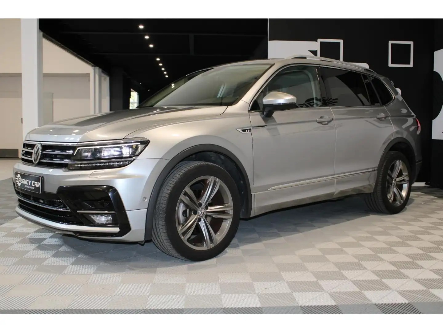 Volkswagen Tiguan Allspace 1.5 TSI Evo - 150 - DSG7 Carat Pack ext R-Line Gris - 2