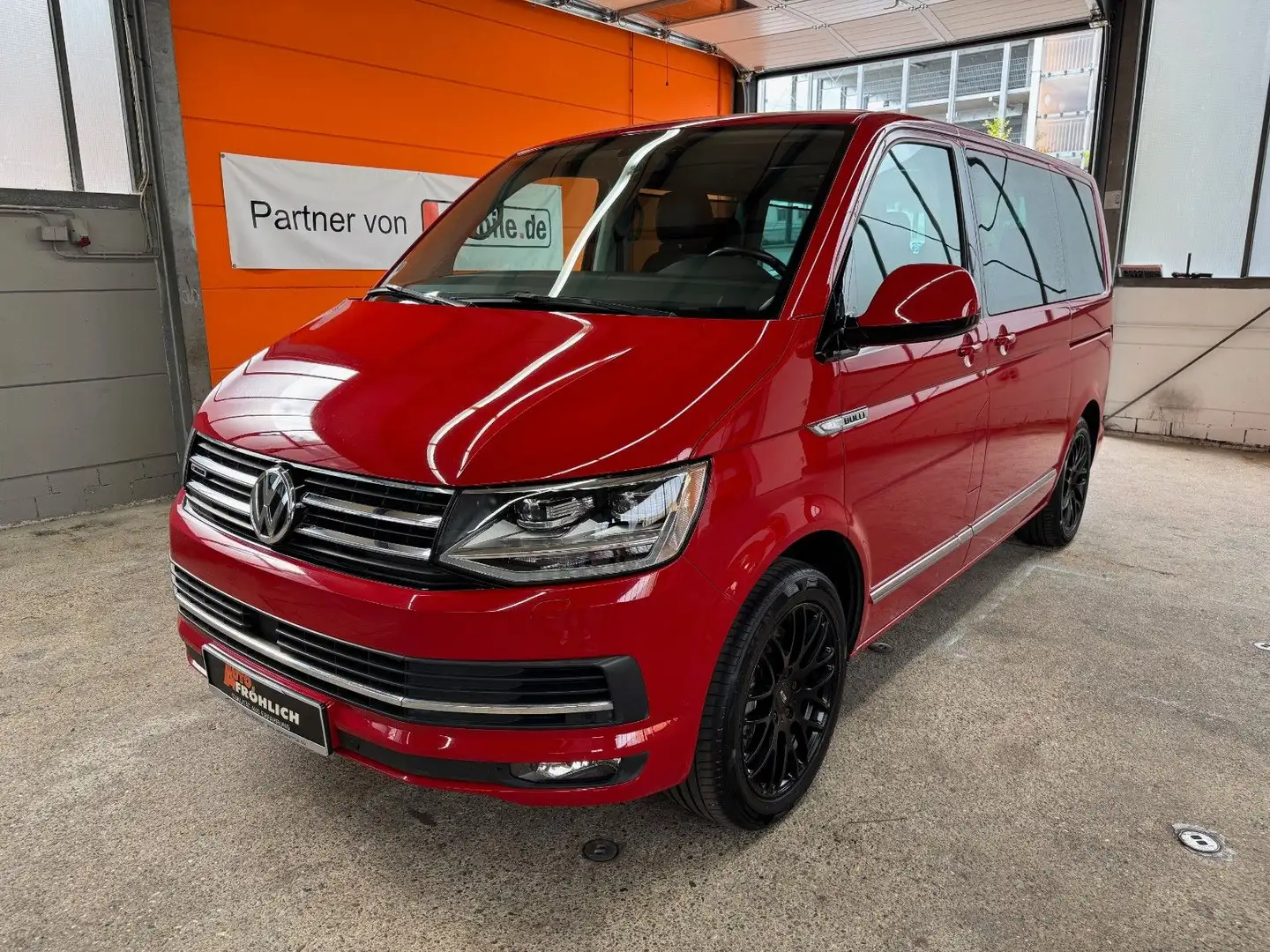 Volkswagen T6 Multivan Highline 4motion DSG Leder/Alcantara Rojo - 1