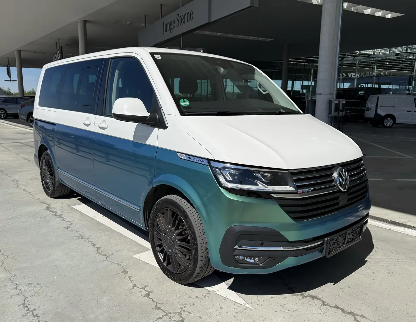 Volkswagen T6.1 Multivan 4 Motion Weiß - 1