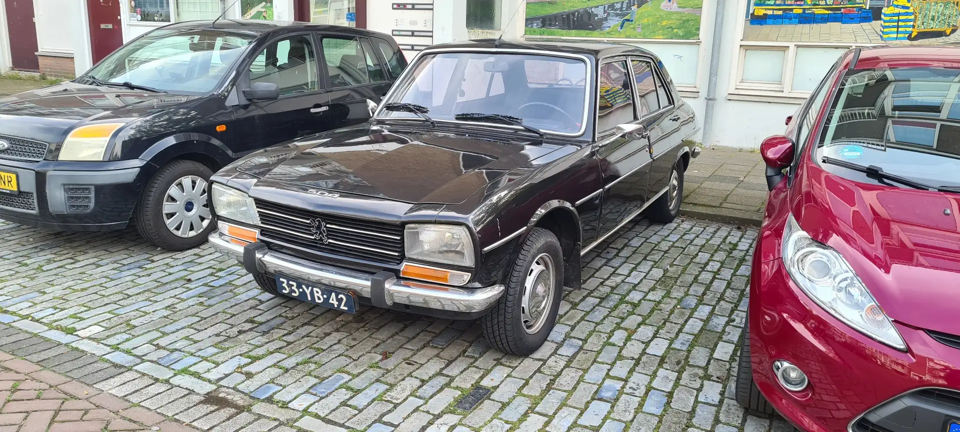 Peugeot 504 2.0 GL 1973, Gerestaureerd / Lpg Negru - 1