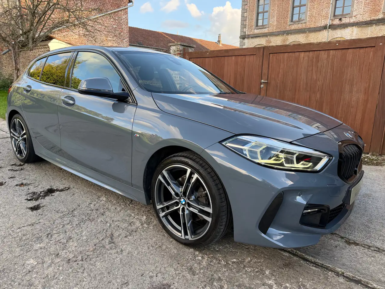 BMW 118